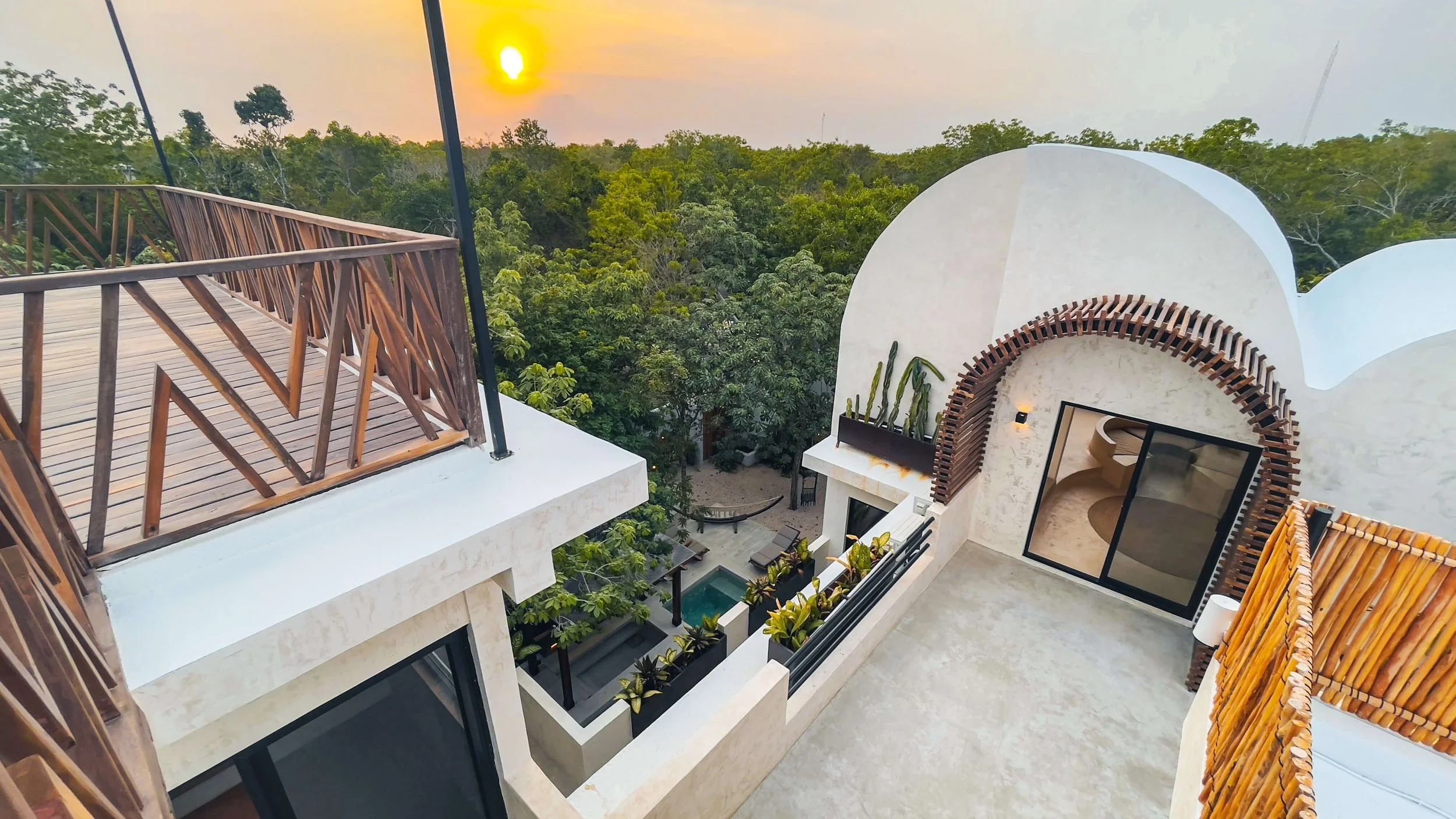 Casa Tira Tulum Maya ext.jpg