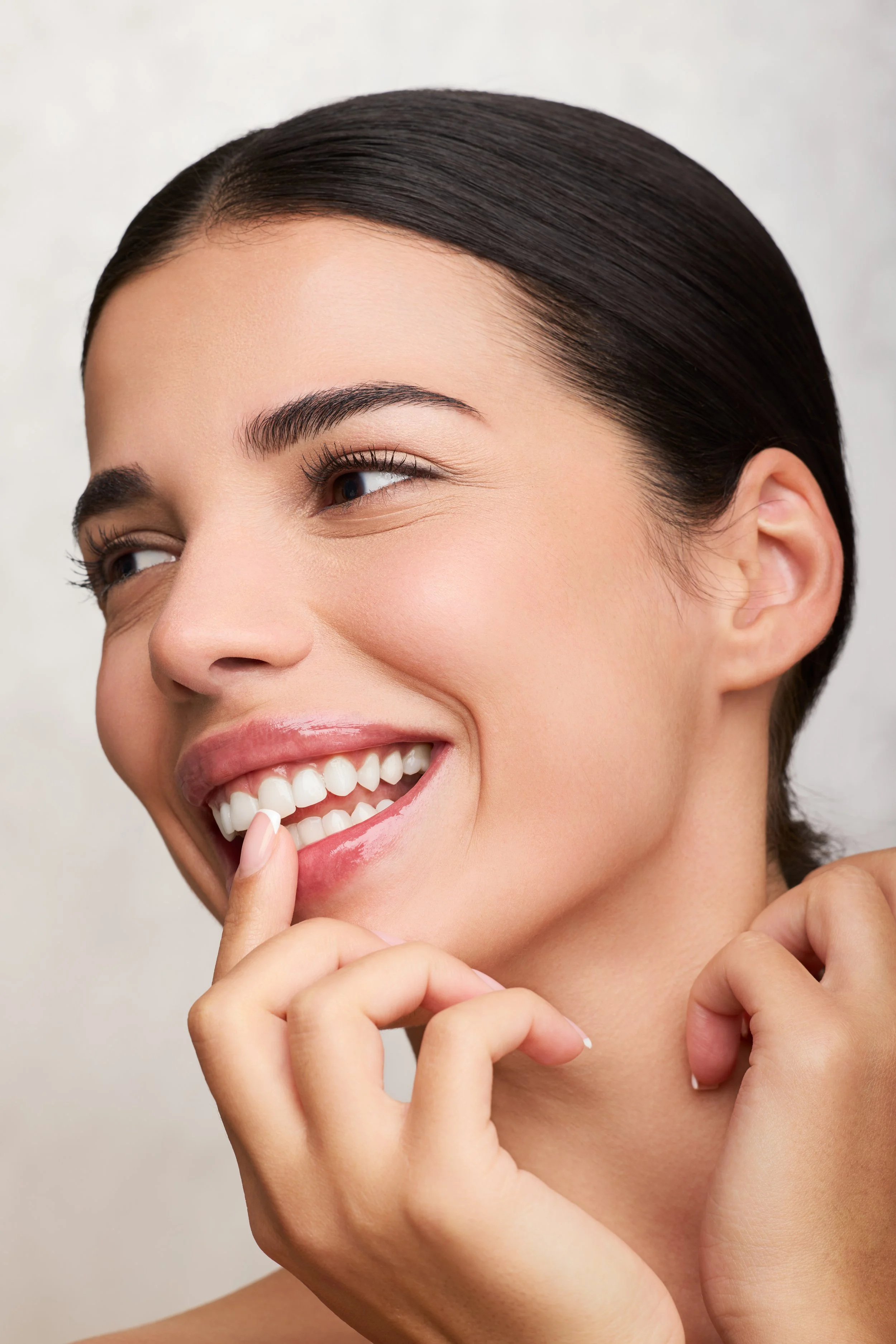 Spotlight Summer 2514892.jpg