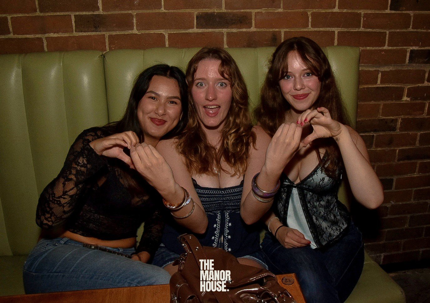 225.jpg