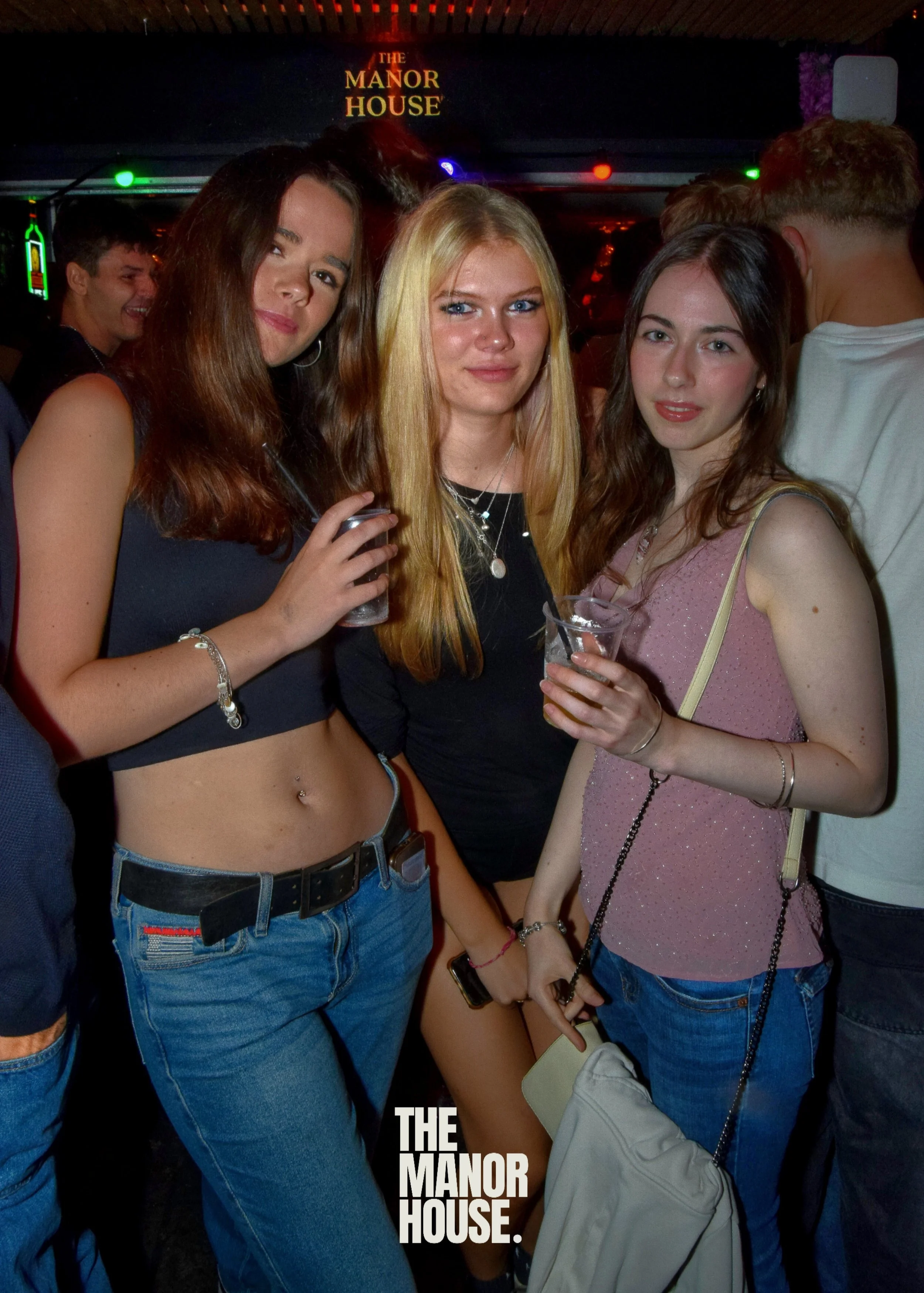 121.jpg