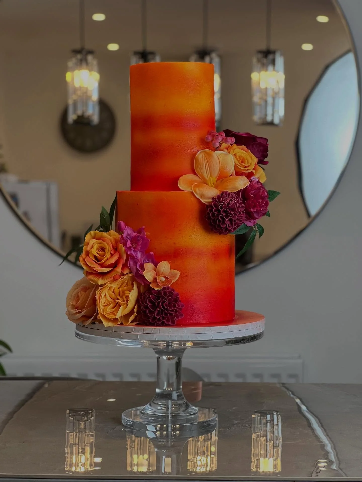 Very vibrant colours for C and R&rsquo;s wedding. I love that some of our couples are going very very bold with their cakes.
We absolutely love love ❤️.
Are you a 2026/2027 couple. Our calendar is now open.
#hampshireweddingcakes #weddingcakesinhamps