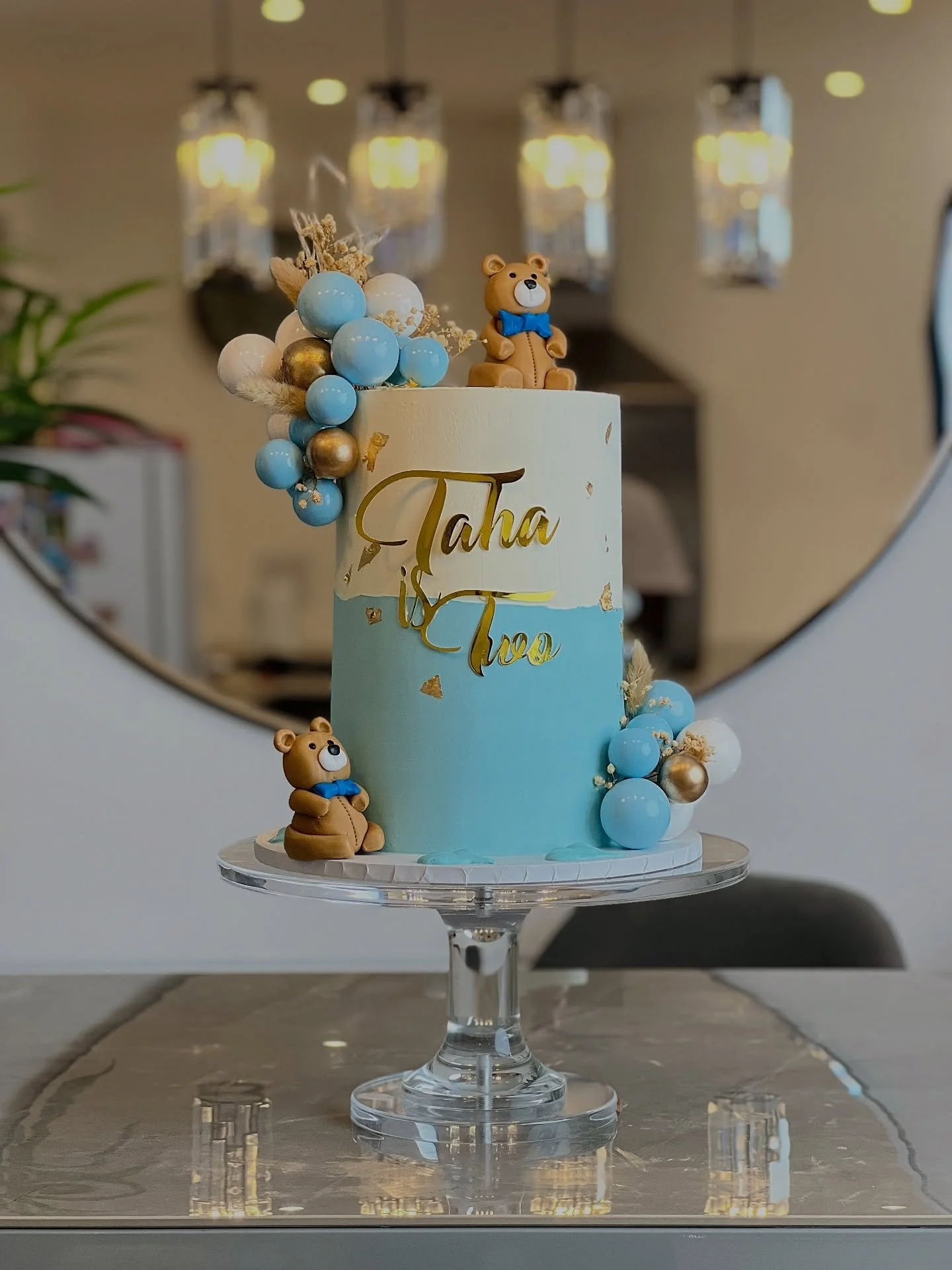 Absolutely gorgeous Taha&rsquo;s second birthday.

Layers of marble cake filled with my American buttercream and finished off with chocolate ganache.

Need a cake? Please use the link in the bio or send a DM.

#sensationalcakes #hampshirebaker