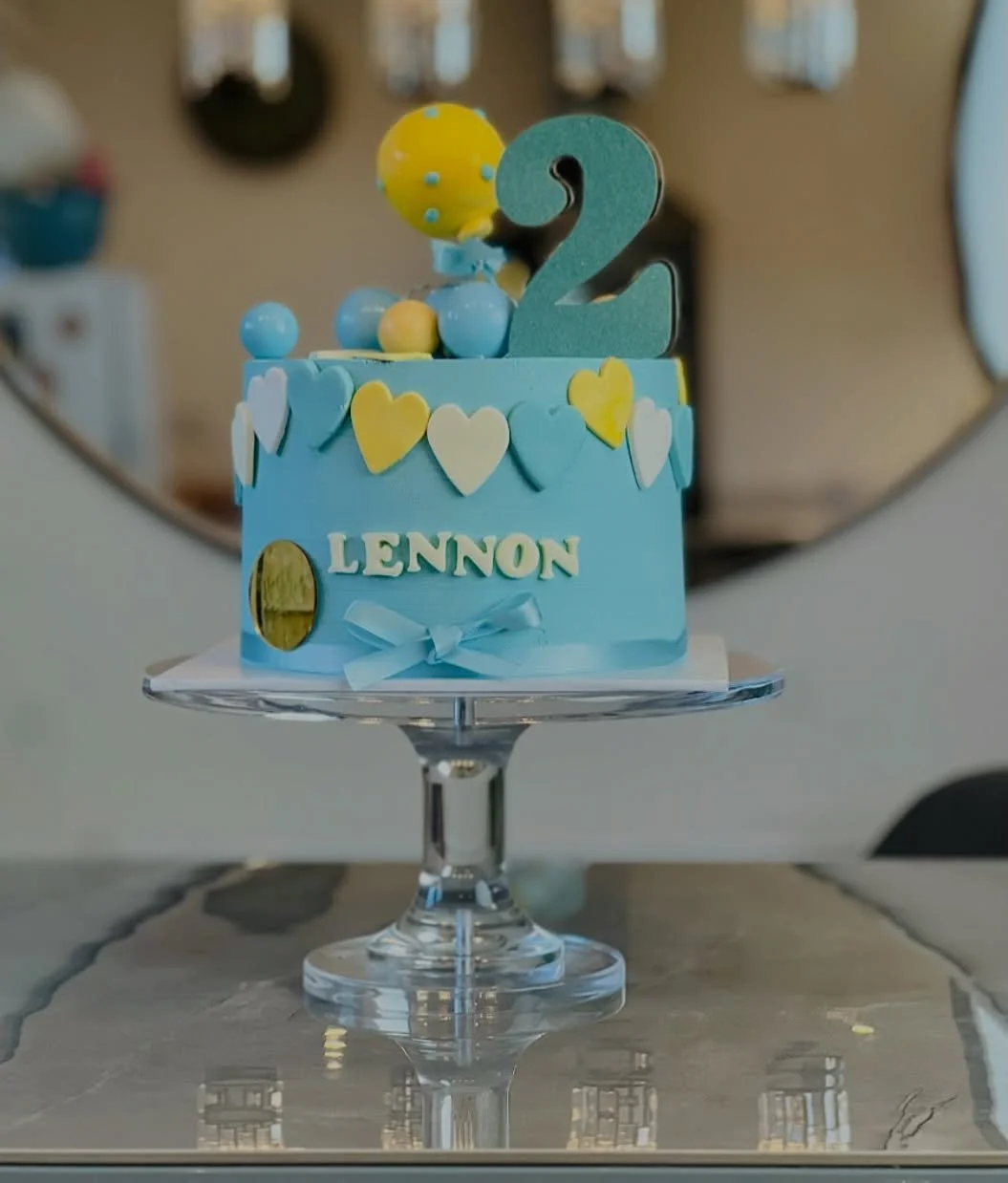 Hello instafam!

To make  enquiries, please click the link in the bio or send a DM!

#hampshirebaker