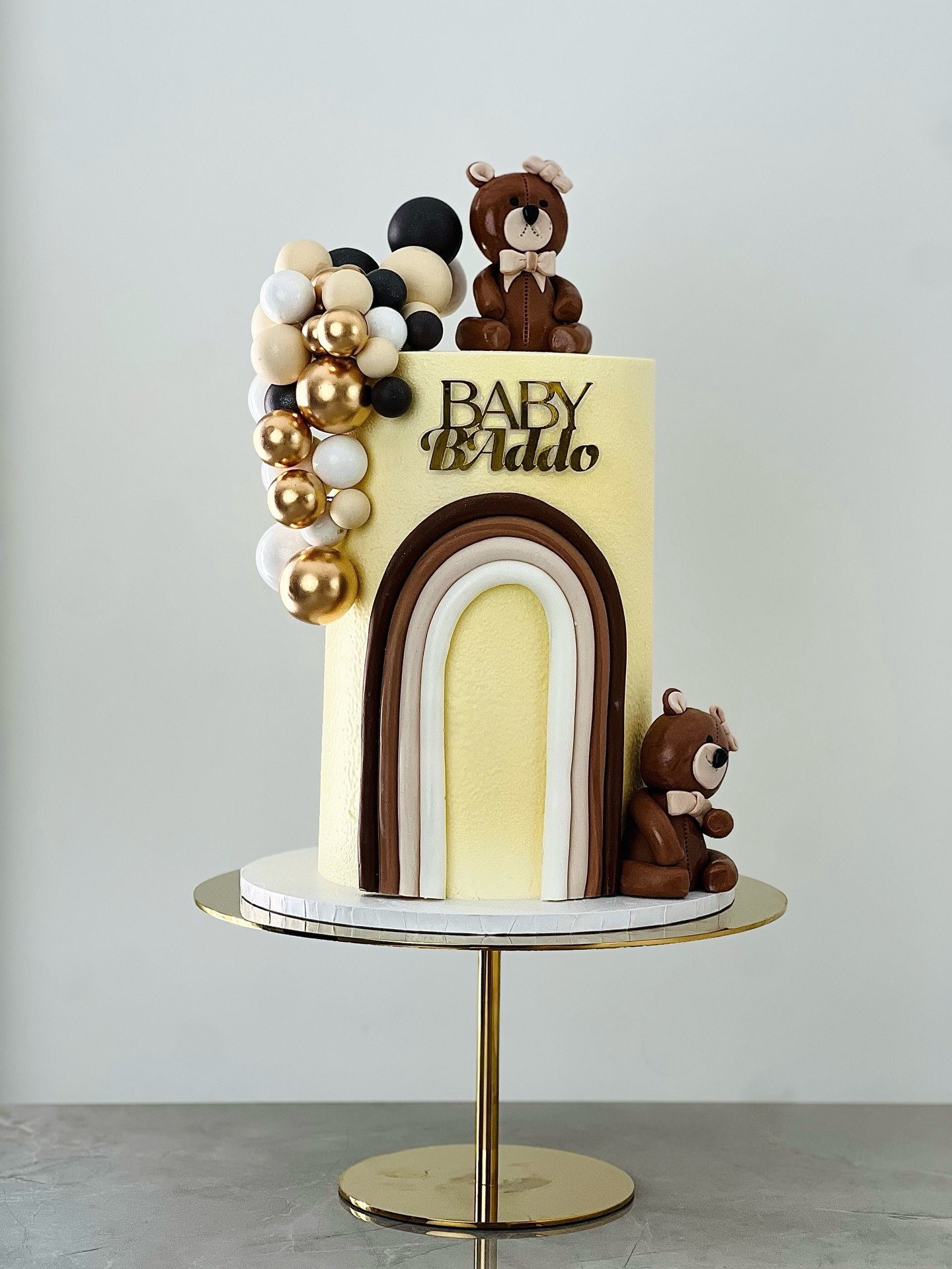 Baby shower cake!
Excited for the parents to be😍

Need a cake?
Please use the link in the bio or Send a DM.

#babyshowercake #babyshower #hampshirebaker #cakesinhampshire