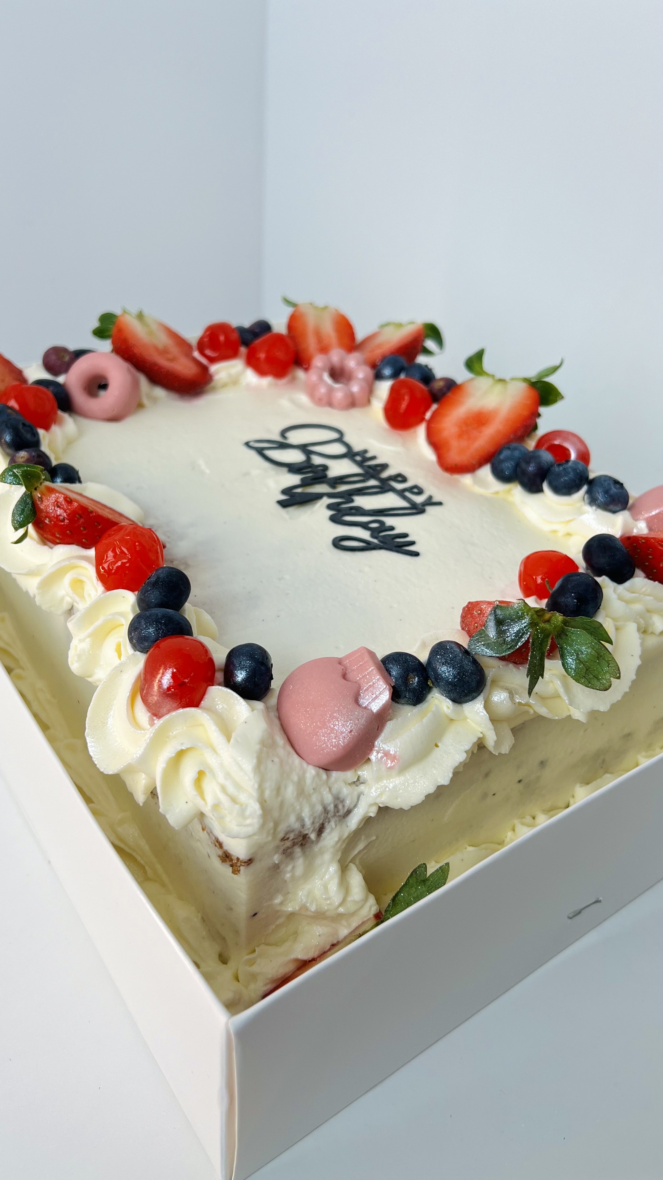 Sheet Cake with Fresh Cream and Fresh Fruits by Sensational Cakes and Desserts