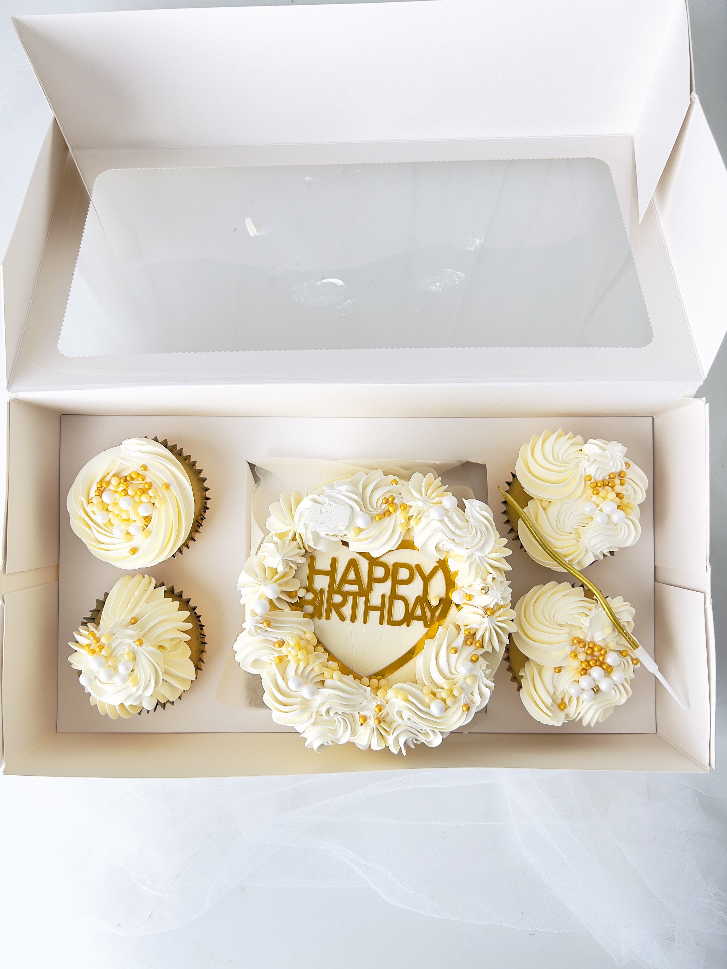 Bento Cake Box with 4 Cupcakes (White & Cream) by Sensational Cakes and Desserts.