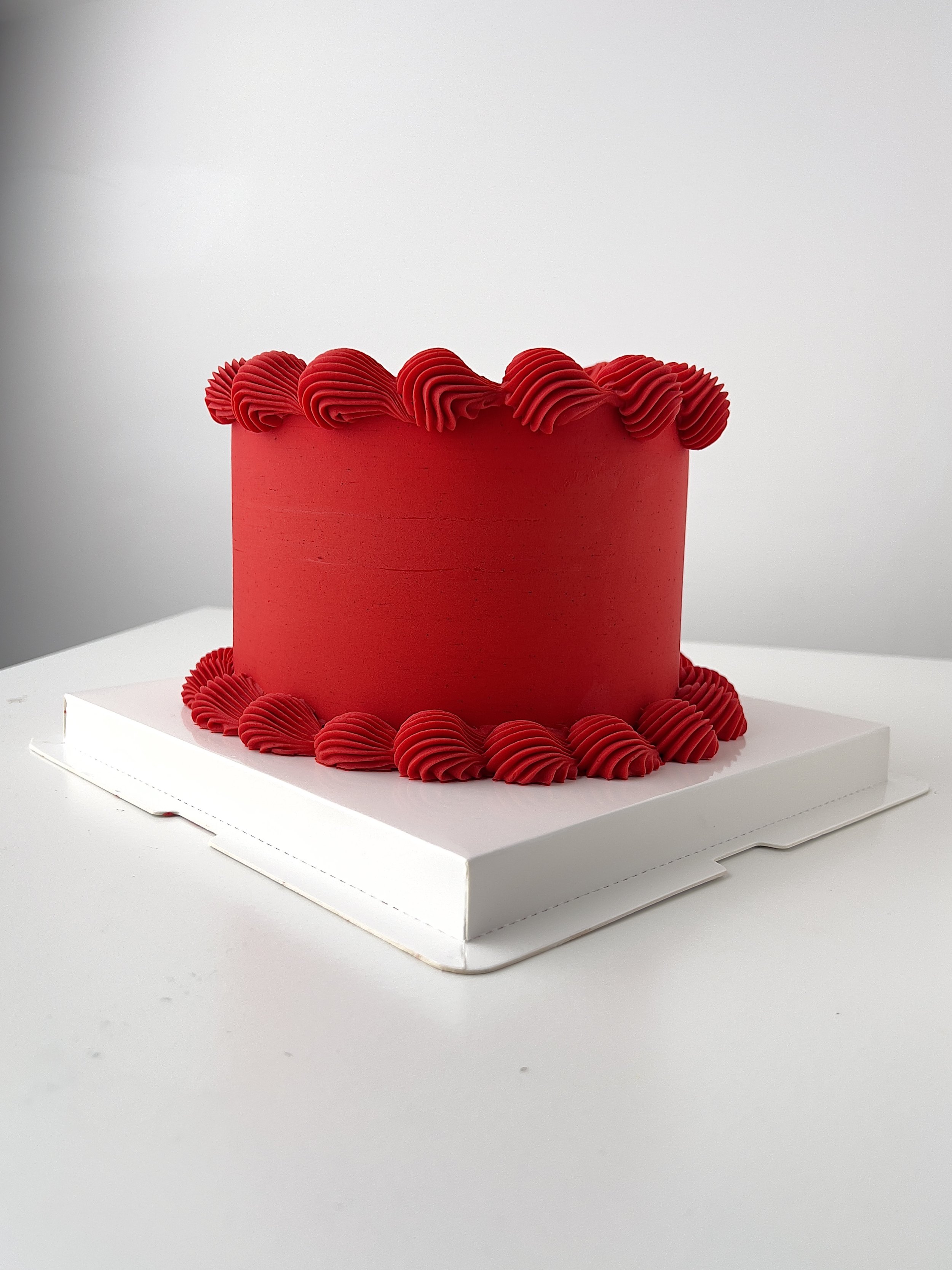 Side view of the Mini Hot Red Cake by Sensational Cake and Desserts