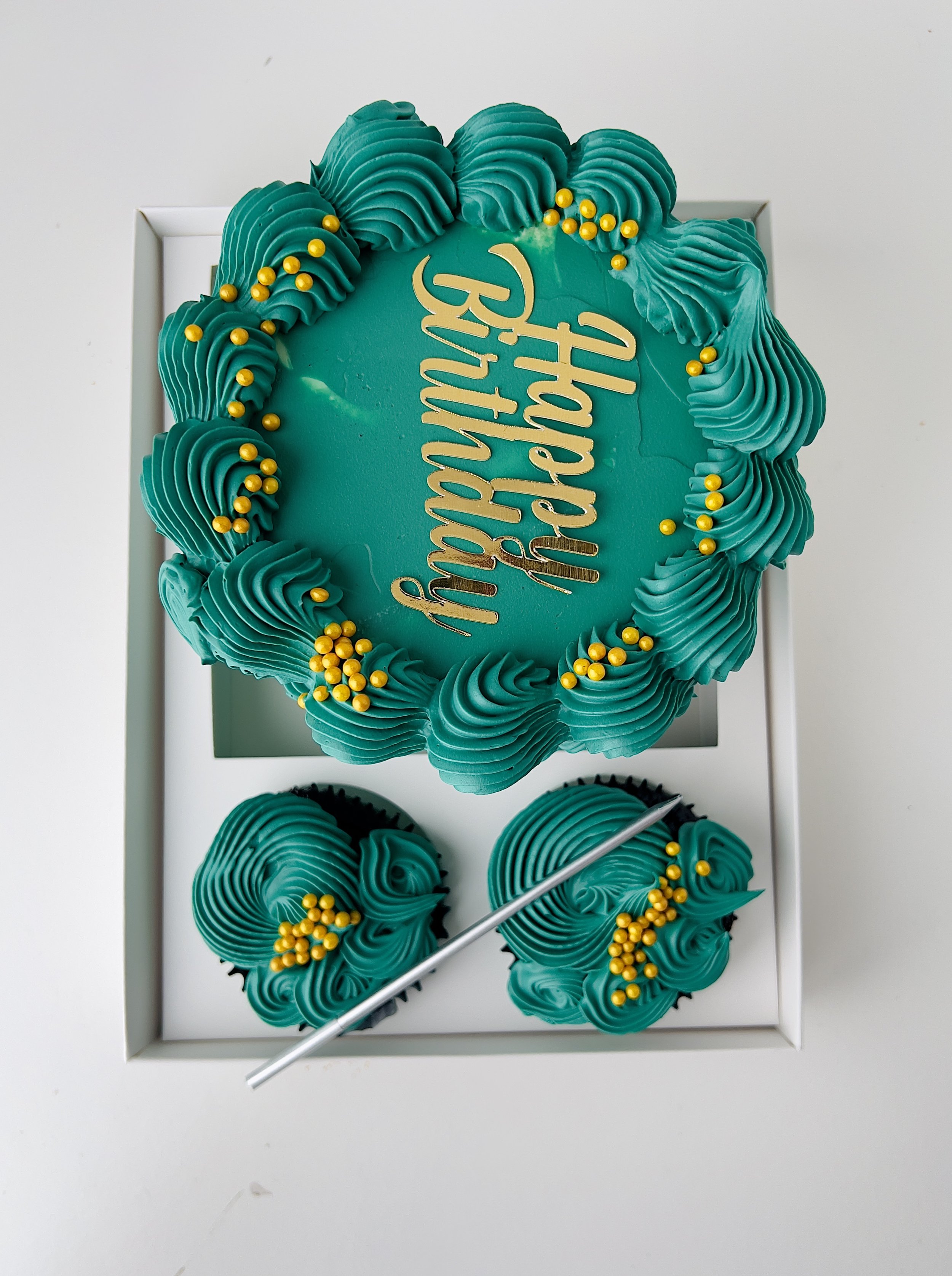Top view of the Emerald Green Bento Cake & Cupcake Set by Sensational Cake and Desserts