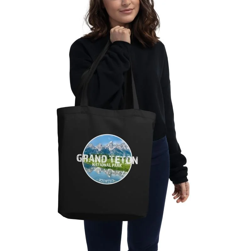 Grand Teton NP Tote model.jpg