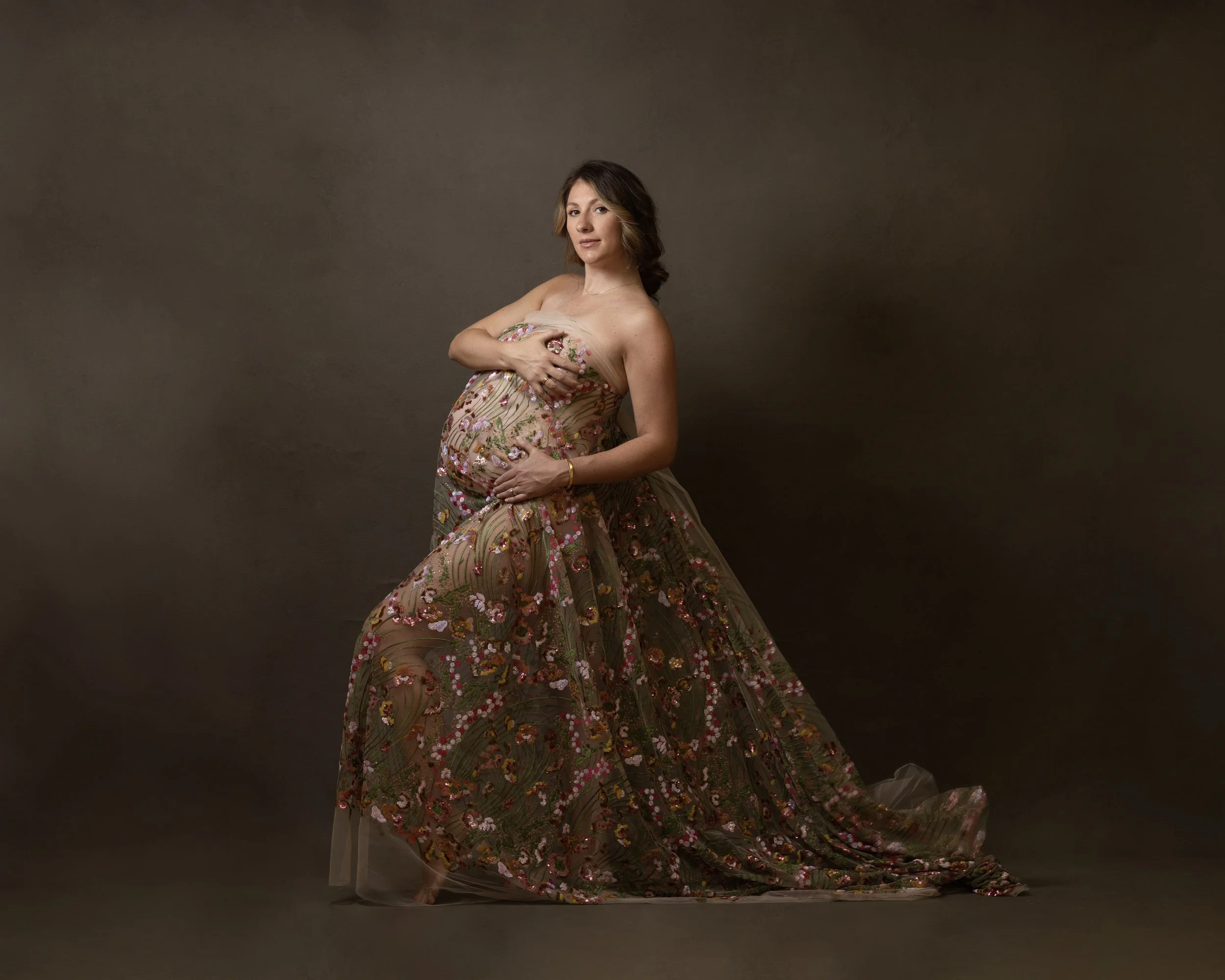 maternity-photographer-fayetteville-ar.jpg