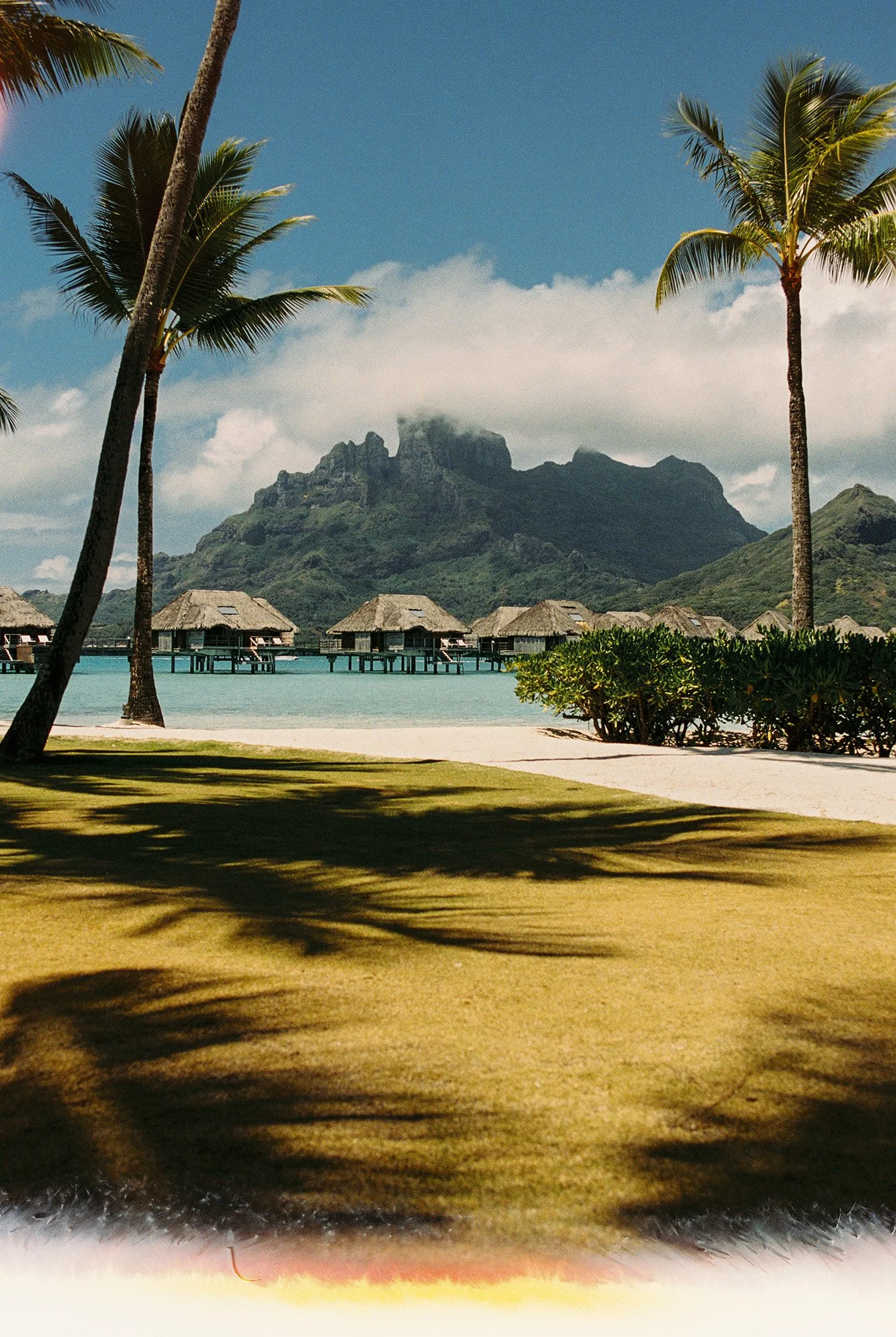 6871fb01ff24406af92ba3eb_BoraBora24_Christie_Fitzpatrick_35mm-31.jpg