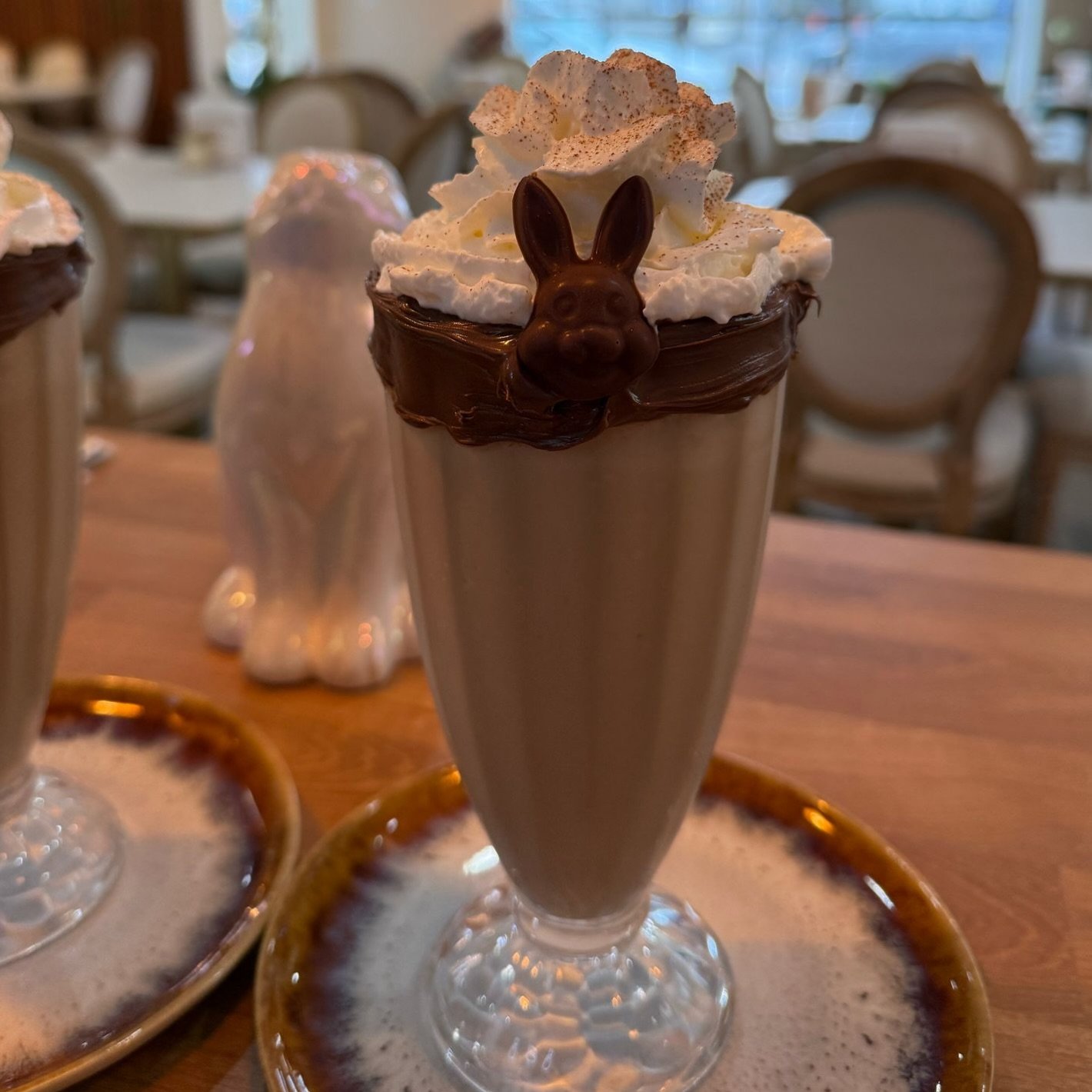 A sweet and irresistible experience awaits you! Come and try this delight! 🍫🥰 

Uma experi&ecirc;ncia doce e irresist&iacute;vel te espera! Venha provar essa del&iacute;cia! 🍫🥰