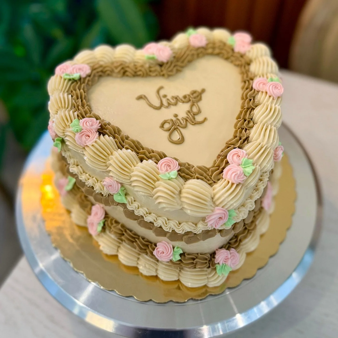 Sweet, vintage &amp; fabulous ✨🍰