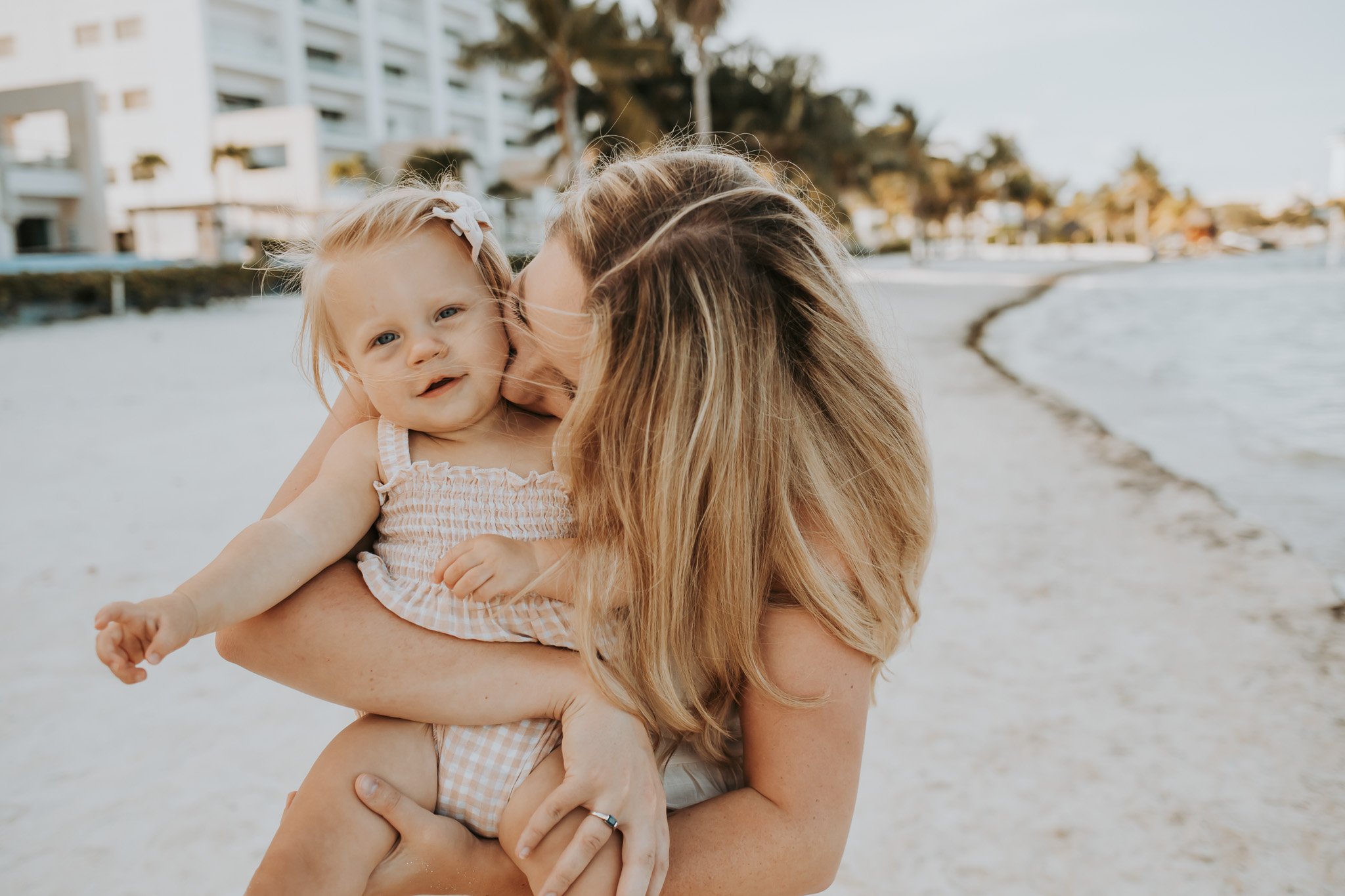 Family Photos at Cancún!-25.jpg