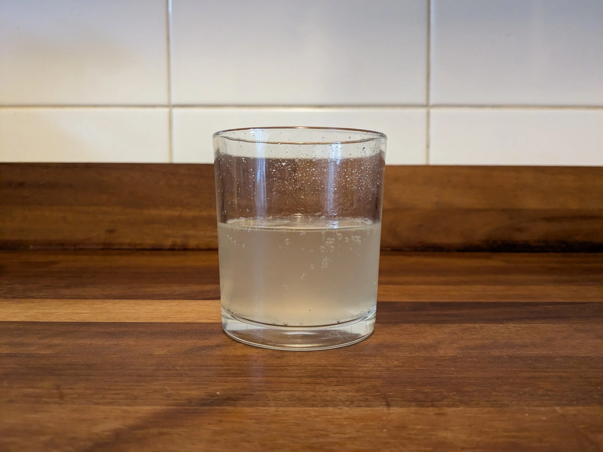 Piqi water kefir in a glass
