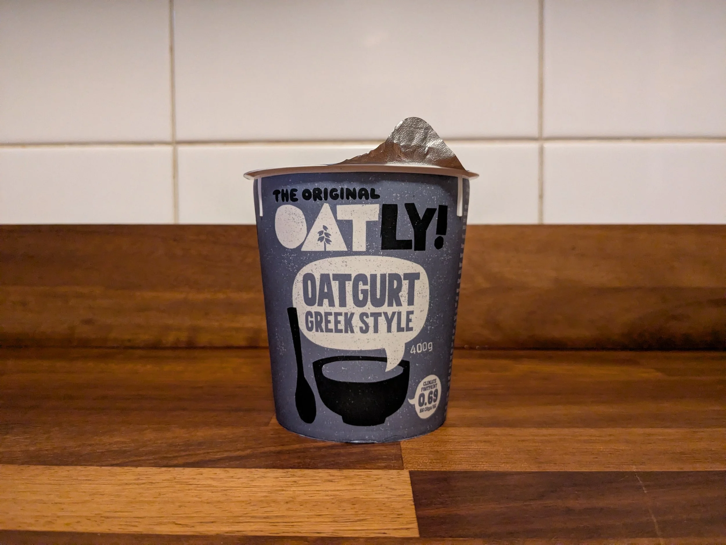 Oatly oatgurt Greek style