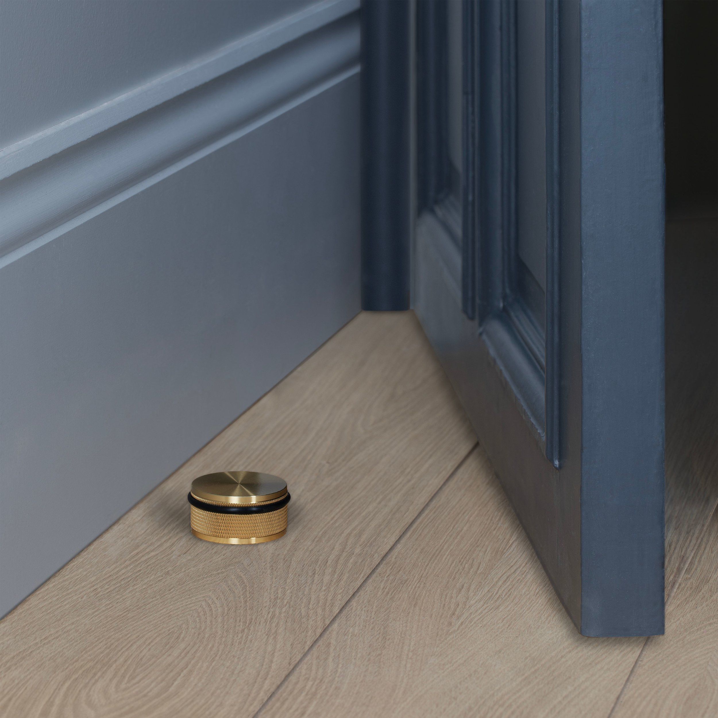 BP-Diamond-Door-stop-floor-brass_Web.jpg