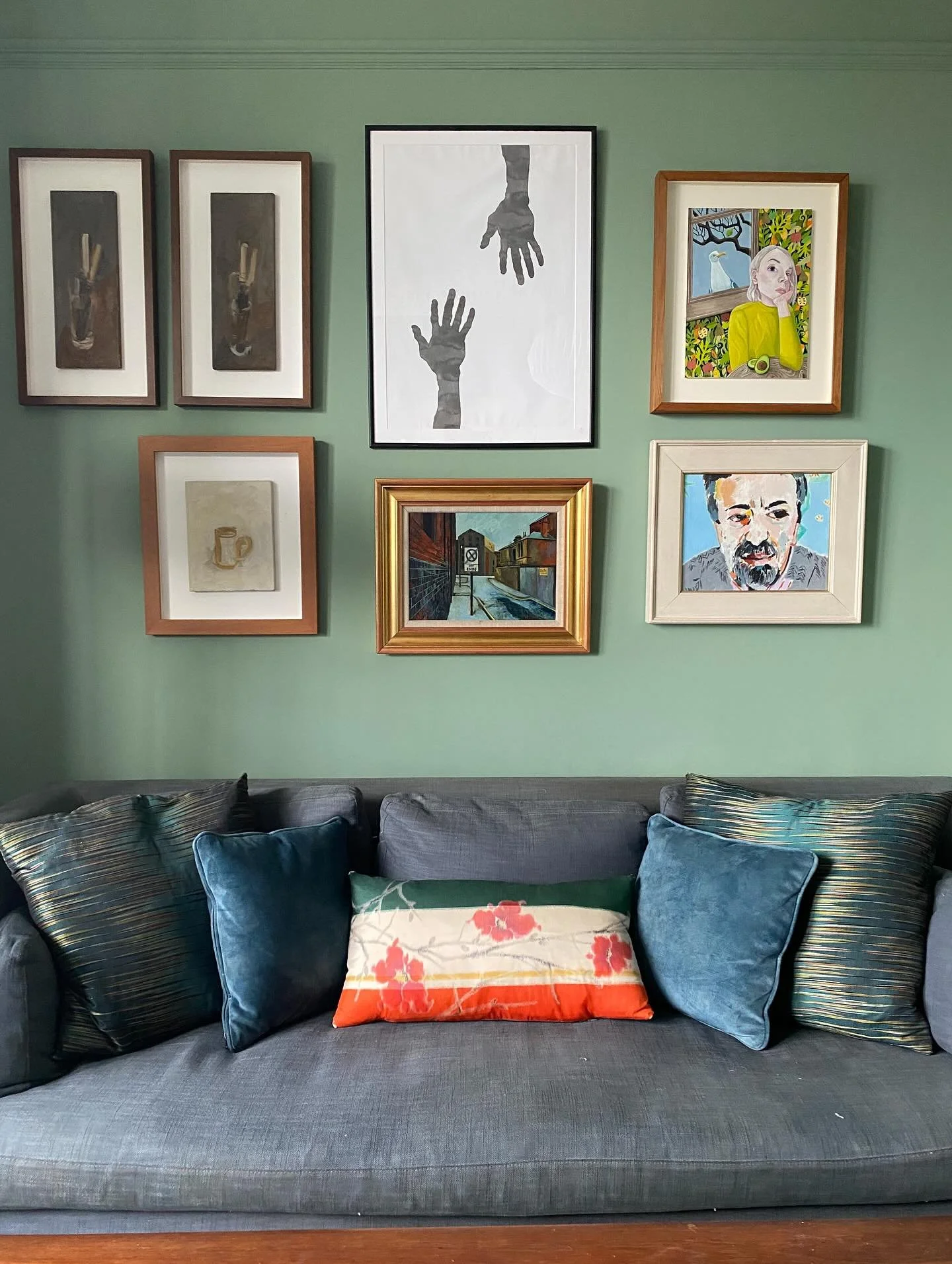 ART IN INTERIORS &bull; I do love an art wall! Here we have a collection of mostly original oil paintings and a @anthony.gormley print. New in this group is a fabulous self portrait by @vesanenart 

I am about to curate a room full of paintings and p