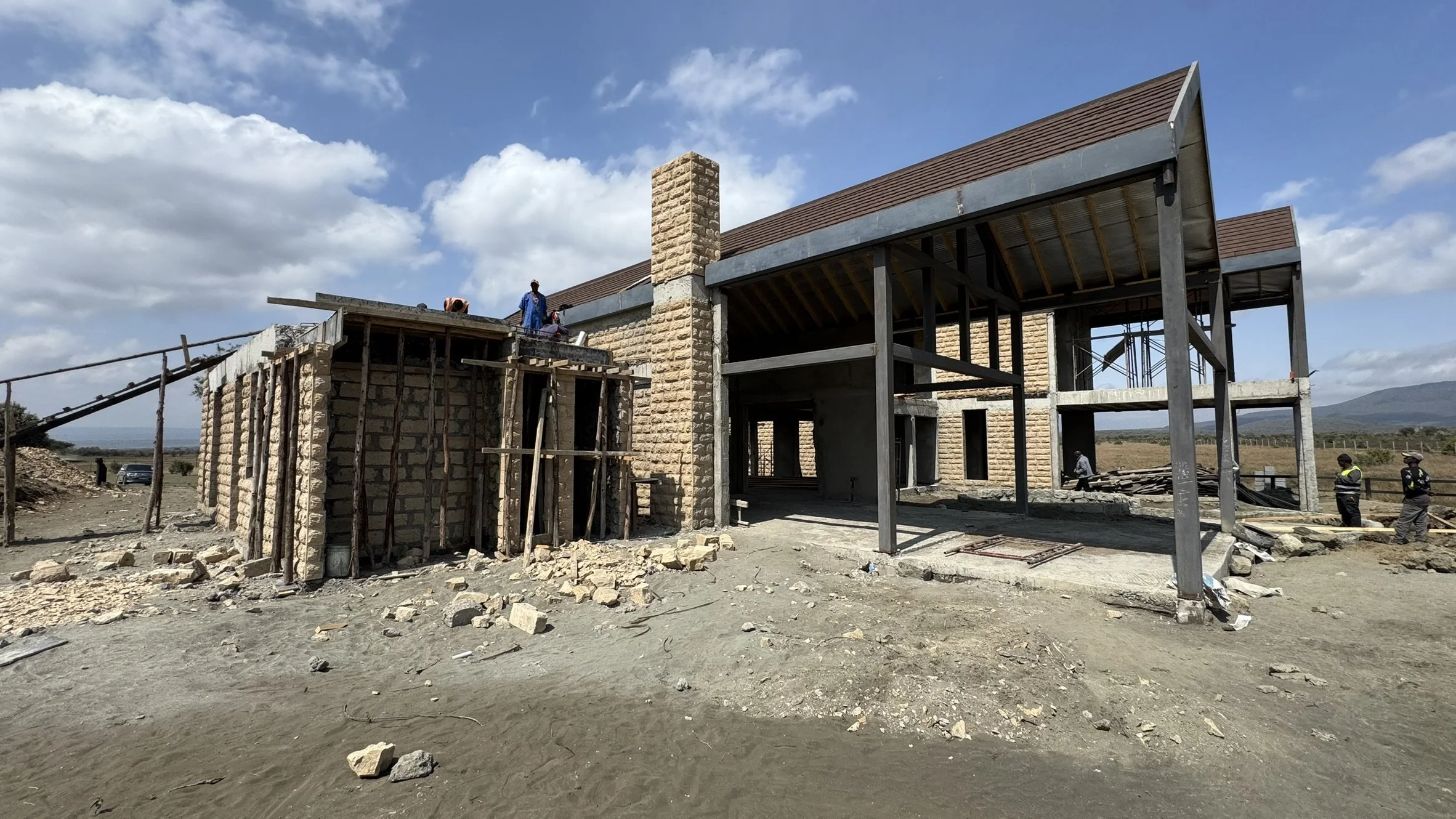 Pana Ranch Holiday Homes Naivasha Luxury Moi South Lake Road Design Carbnstudio Premier Realty Kevin Munala Modern Estates Savannah Living Kelis Design (13).JPEG
