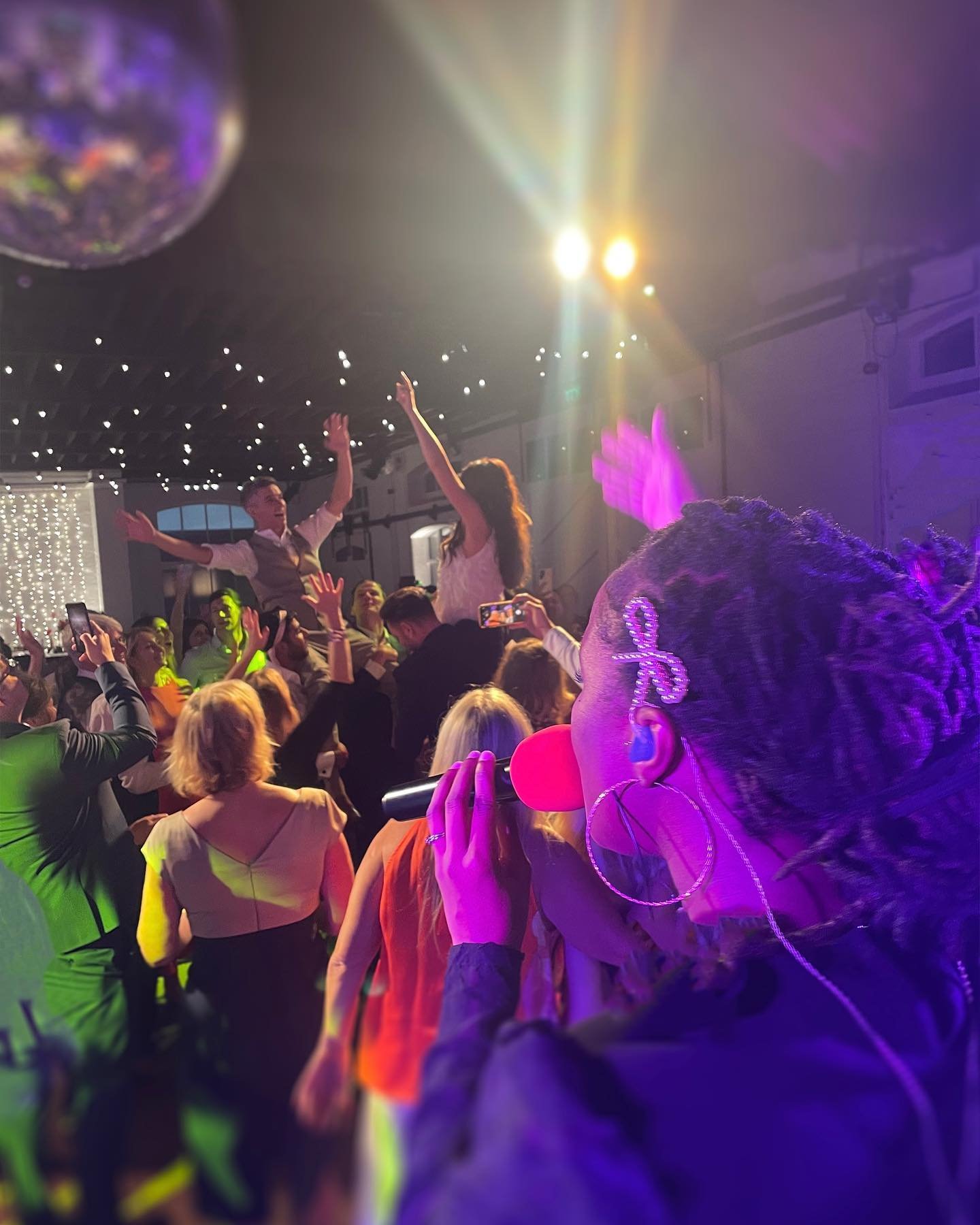 A fun night and a great venue @trinitybuoywharf 

Thanks to @bandsforhireagency 

#halos #halosband #halosmusic #partyband #partyplanningideas #partyplanning #corporateevents #evententertainment #events #eventplanner #weddingmusic #weddingband #weddi
