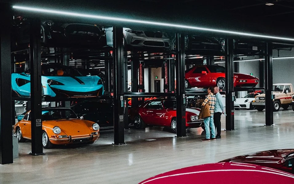 case_study_warehouse_motorclub_1.jpg