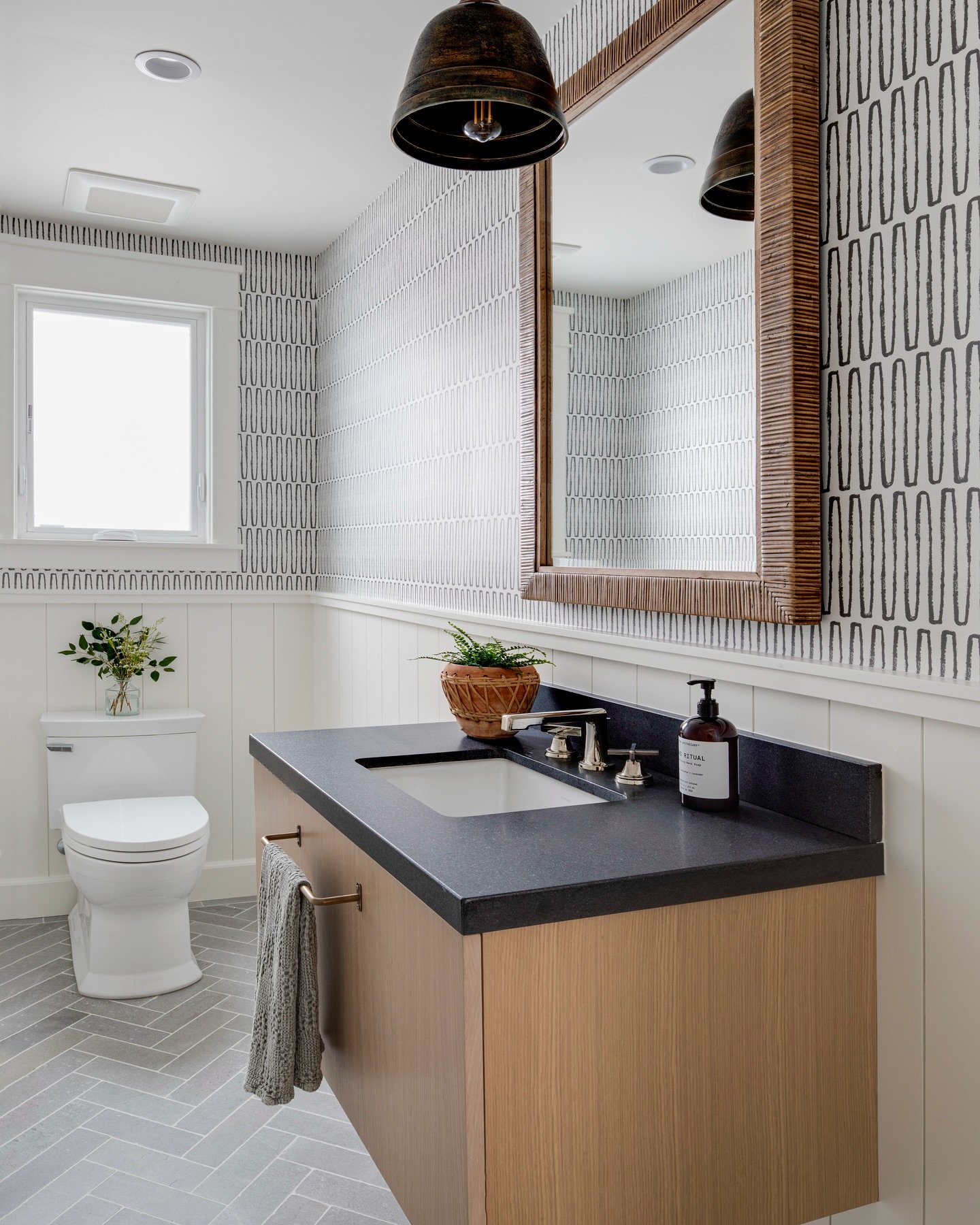 Make it custom&hellip;.anything and everything you want it to be 
#CustomHome #CustomBathroom #OCBuilder