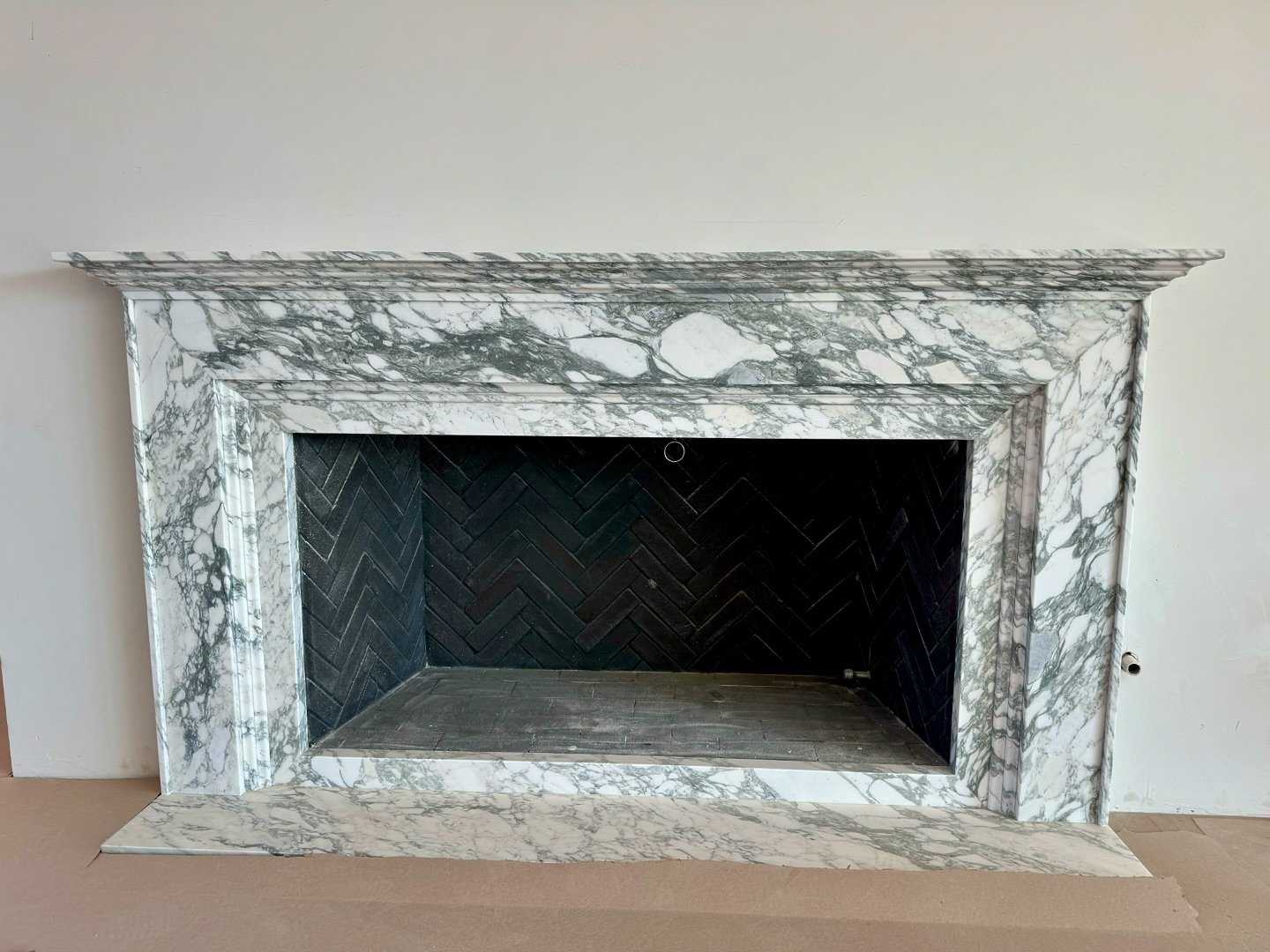 Custom Marble Fireplace in all its glory 

#customFireplace #makeitcustom #fireplacedesign