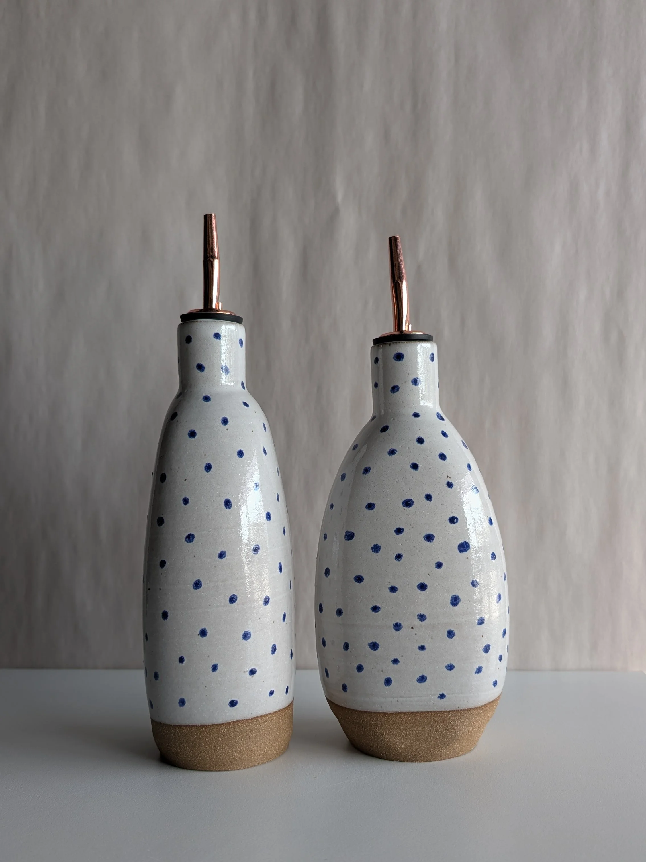 aqoe-pouring-dots1.jpg