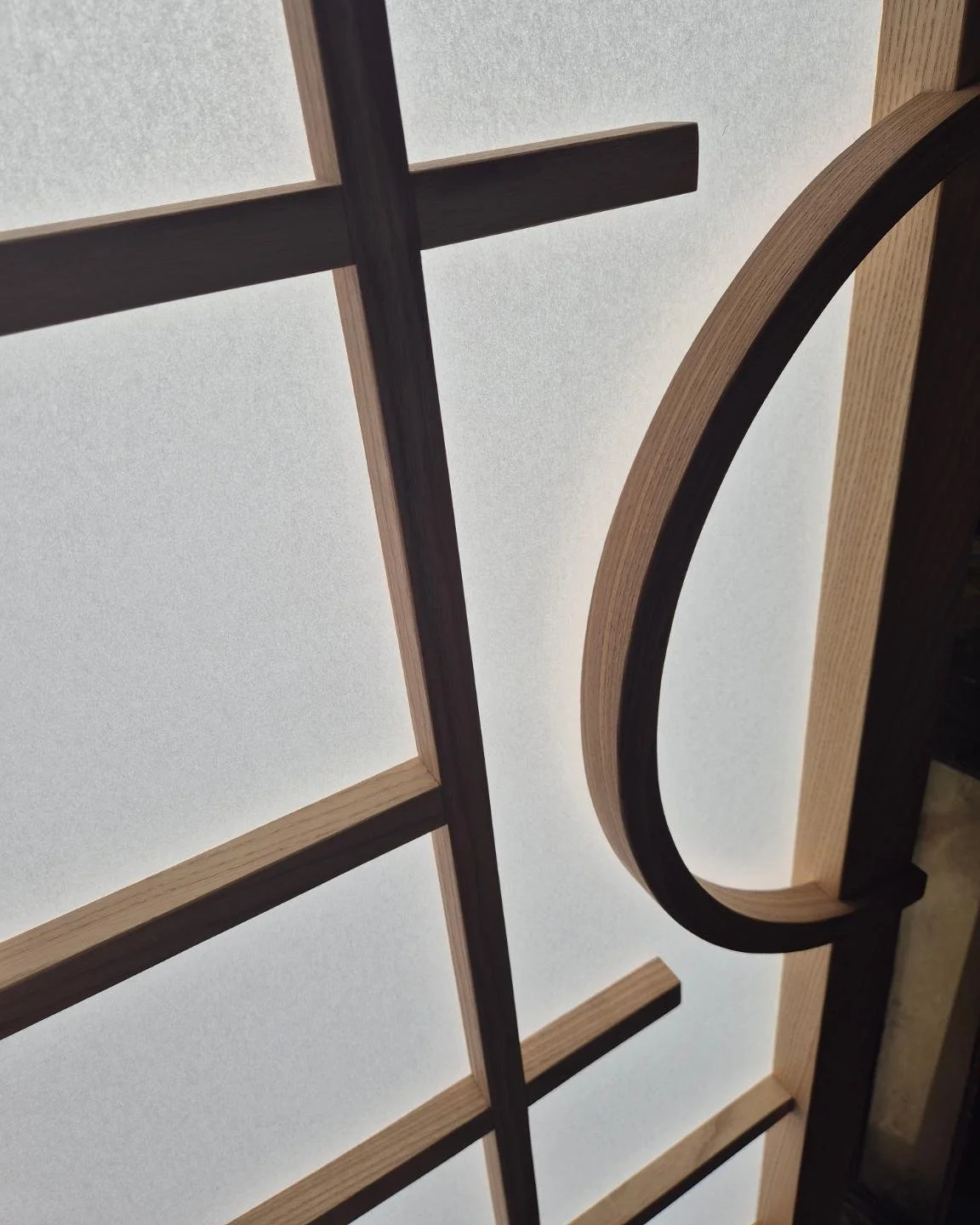 Continuing the work on our Japanese furniture...
The traditional "Shoji" paper sliding screens and doors like the one seen here have been used in Japanese interiors since at least the 8th century.
For this particular project we imported a