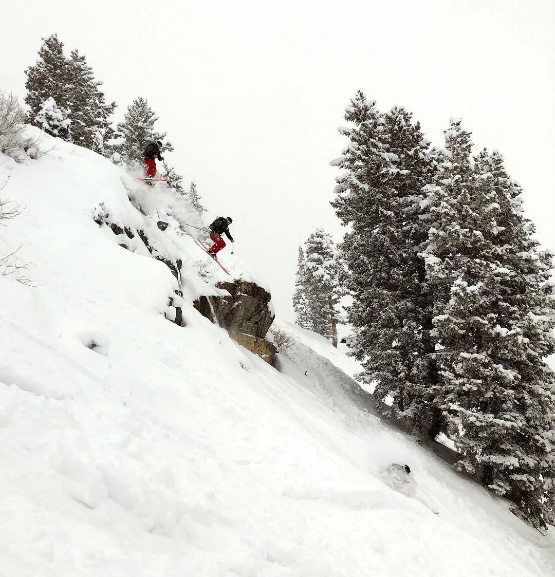 Yesterday gave us all the feels!!! Incredible day enjoying 15&rdquo; at @solitudemtn More is on the way, get out there and enjoy the new pow Utah!!! ⛷: @kevinhsmitty 📽: @casadillaslim #solitudemountain #skisolitude #spreadstoke .
.
.
@skiutah #skiut