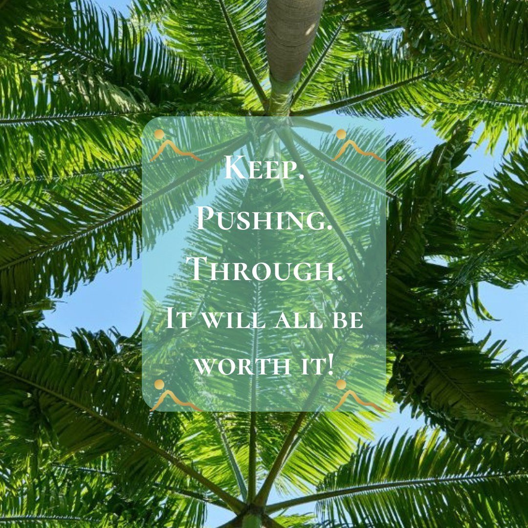Keep pushing through, it will all be worth it. 💪✨ Golden Soul Holistics started out as Moor Soul, yet here we are!
The journey might be challenging, but the reward is on the other side. Don't give up! Visit goldensoulholistics.com 🌿 #MotivationMond