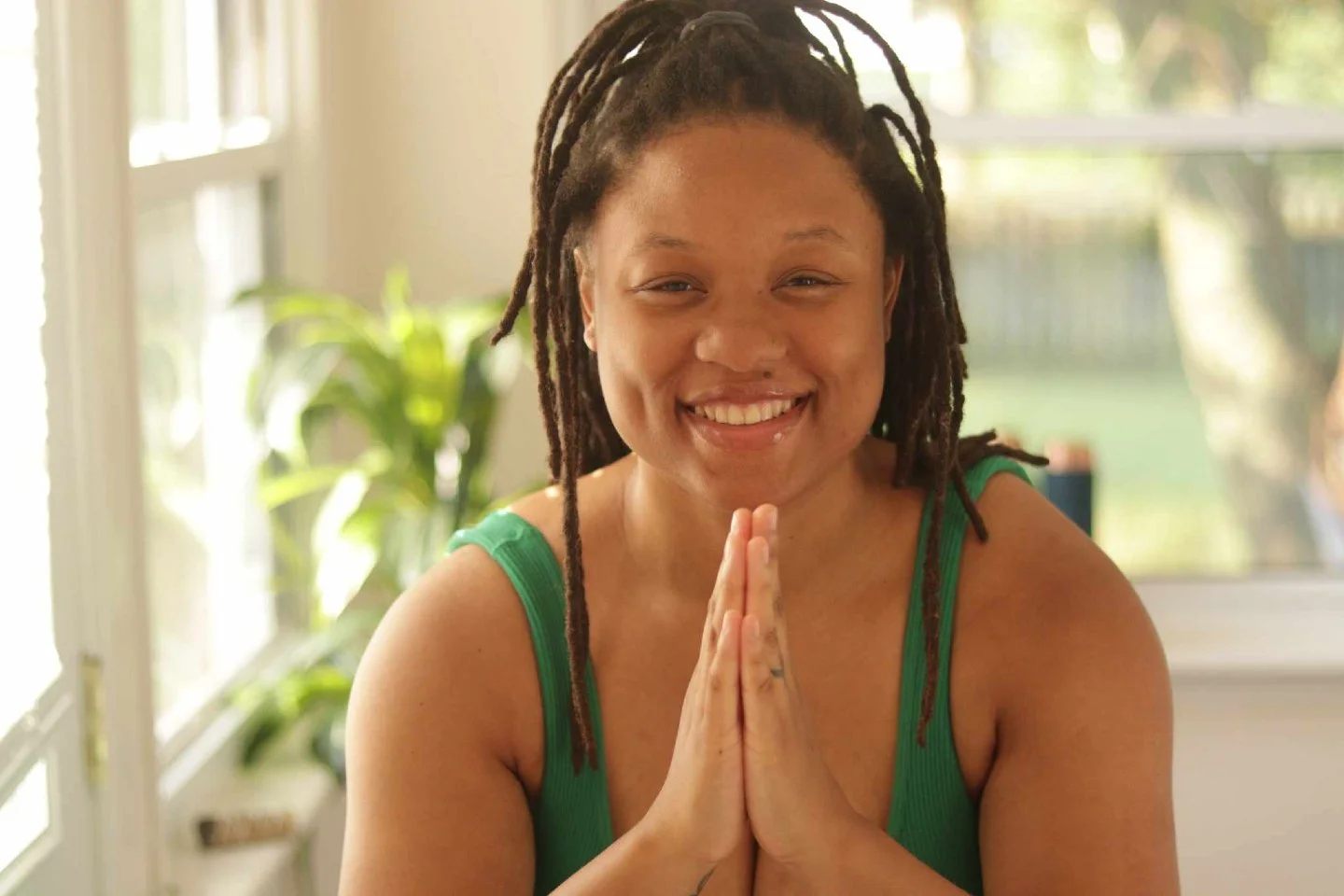 Embracing the journey of growth, healing, and self-discovery, one breath at a time. 🌿✨ Grateful to share this path with all of you. 💛 #YogaTherapist #MindfulLiving #GoldenSoulHolistics