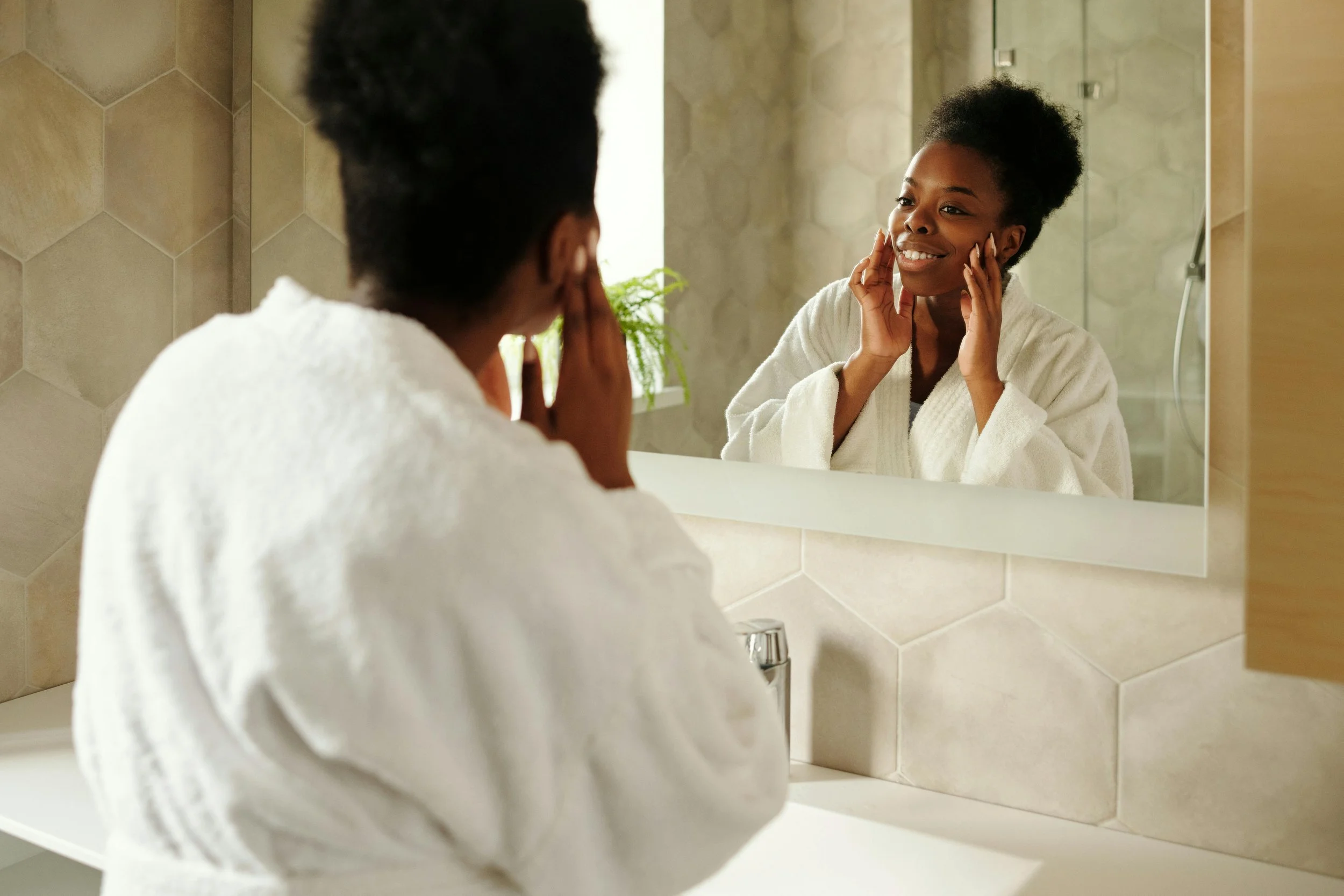 Beauty after Perimenopause: What Nobody Told Us about Our Skin