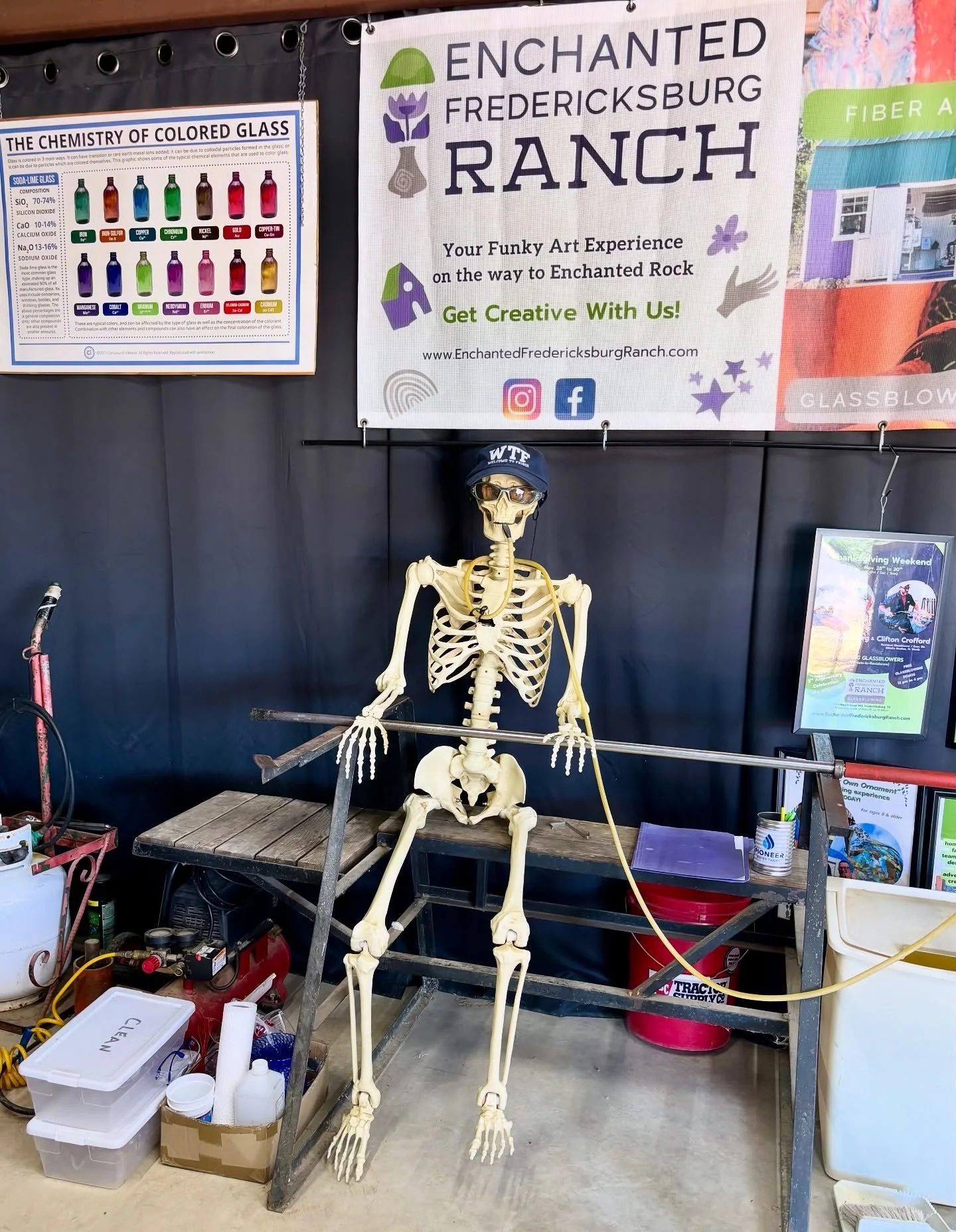 So excited to kick off my residency at @enchantedfredericksburgranch!🔥✨ I’ll be blowing glass on-site October 15–18 — if you’re in the area, come by and say hi!
•
#glassblowing #GlassArt #Glassblowing #ArtistResidency #F