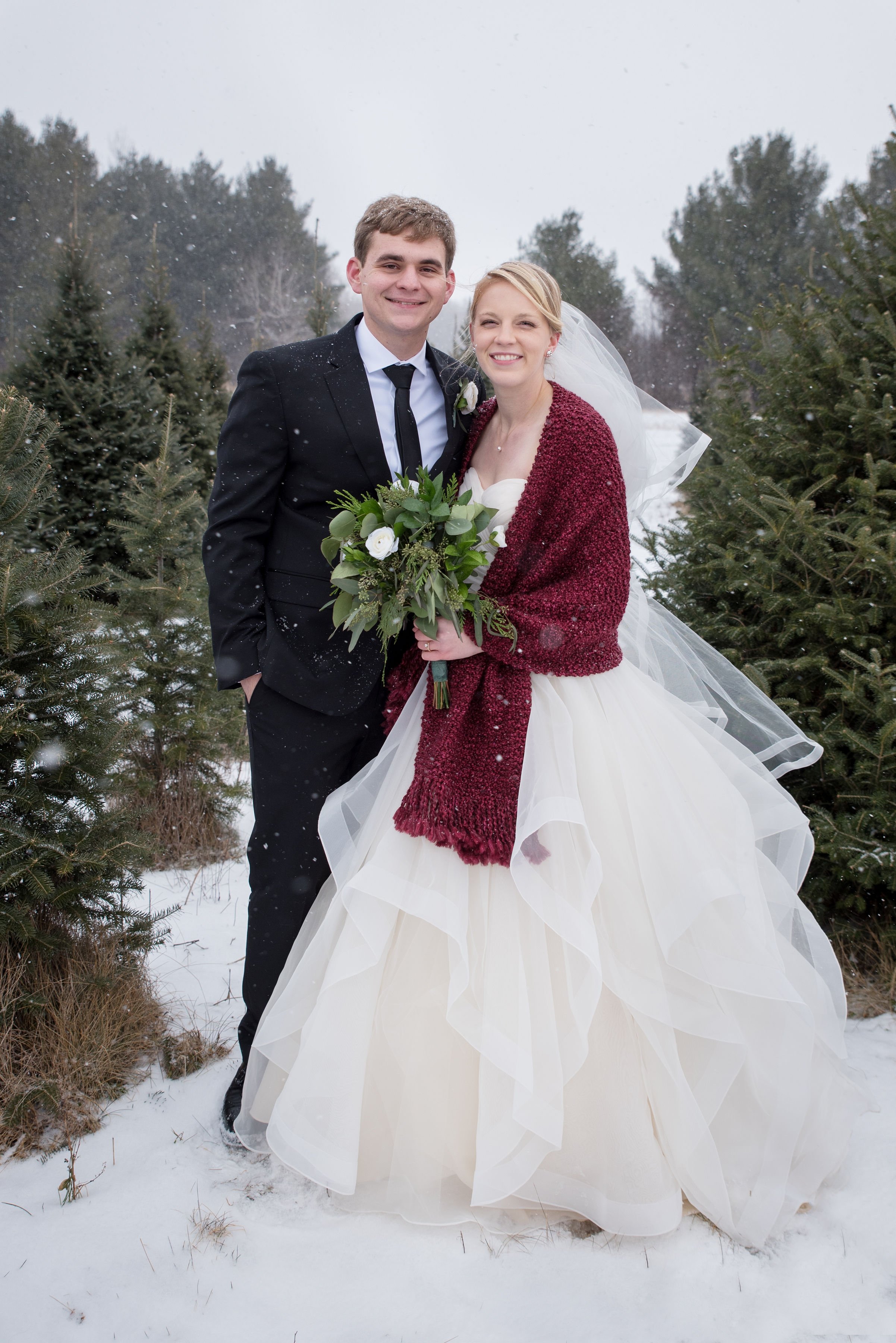 BrideAndGroomSnowWisconsin.jpeg