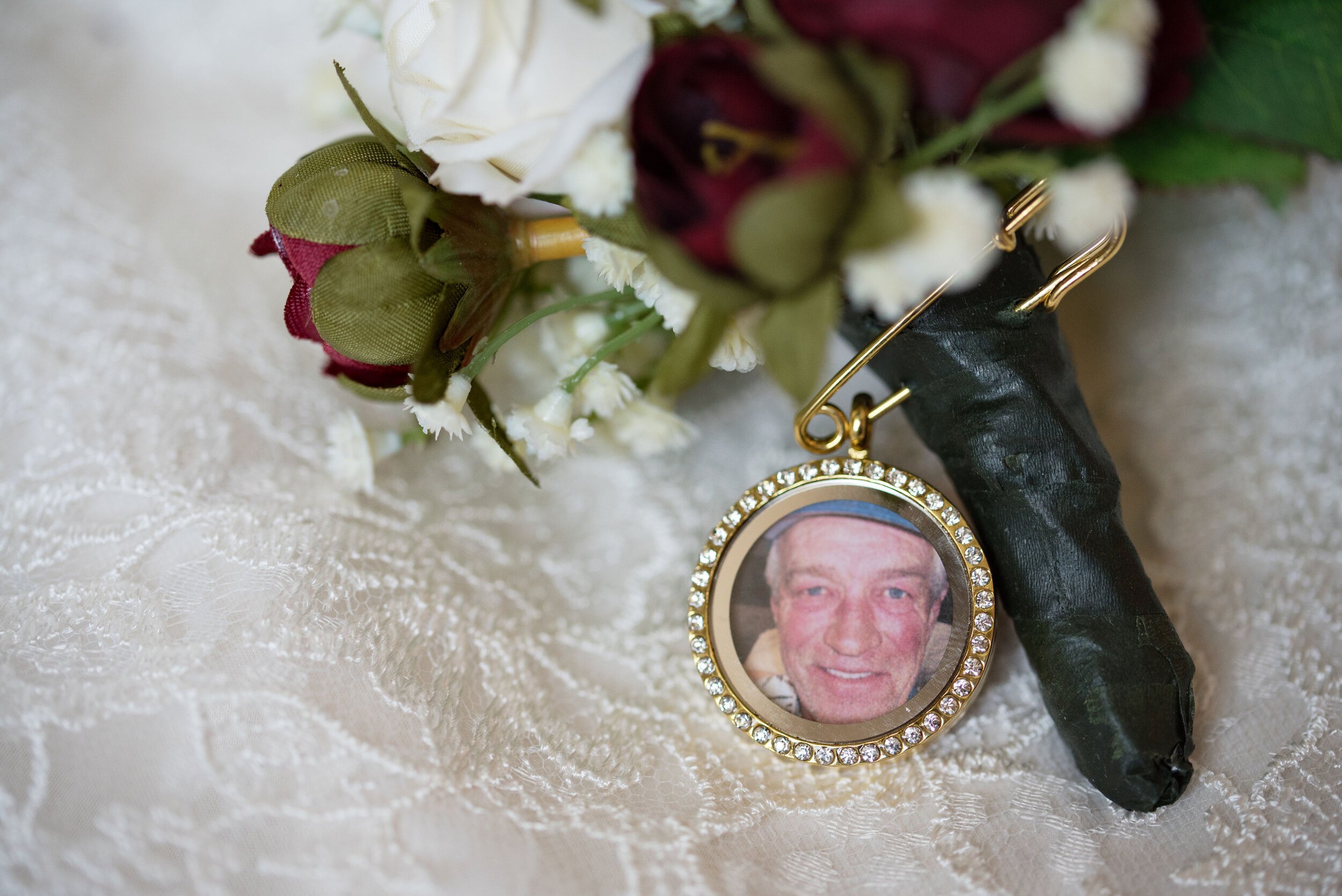 Dad+charm+on+flowers.jpeg