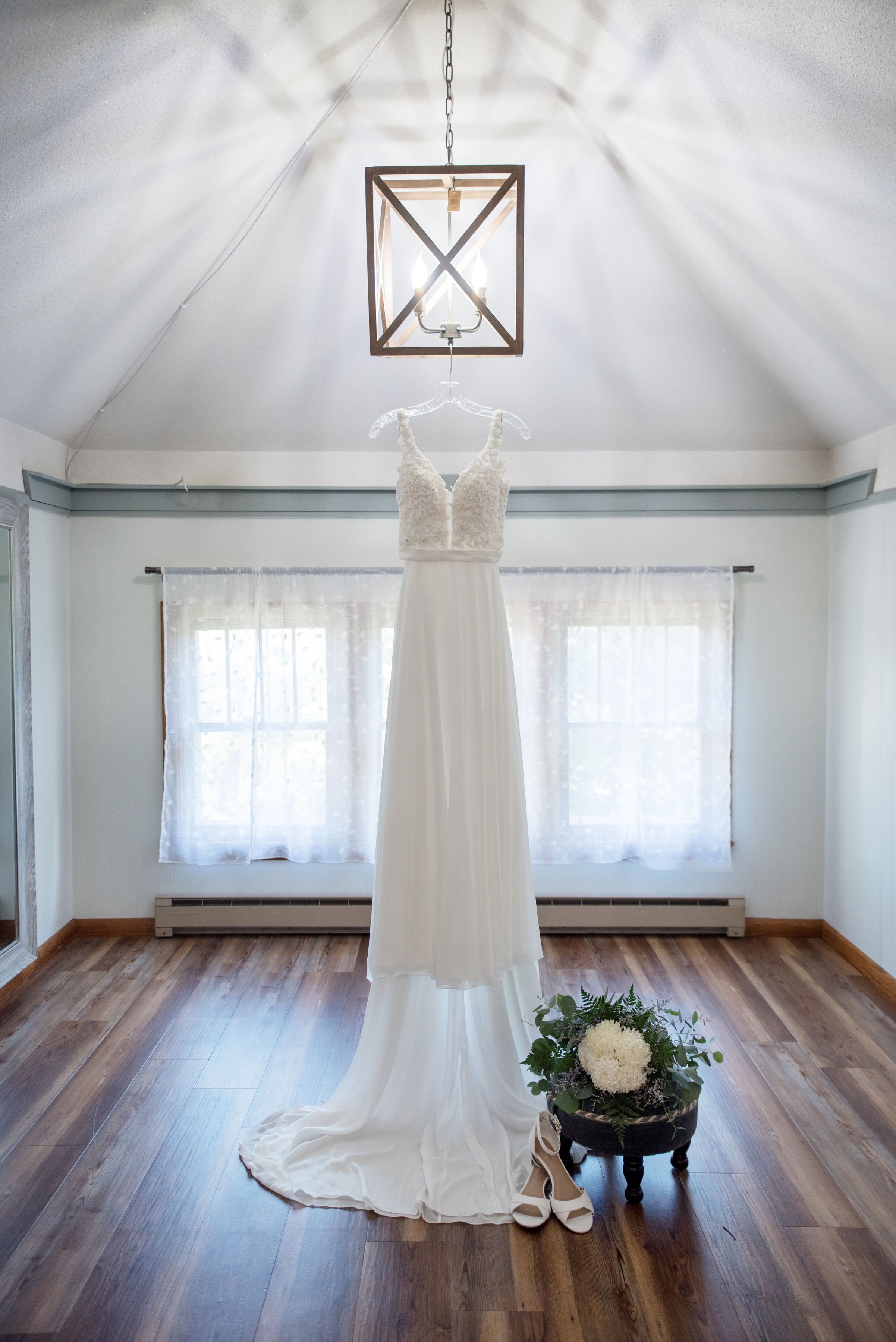 EricksonFarmsteadWeddingPhotographyGown.jpeg