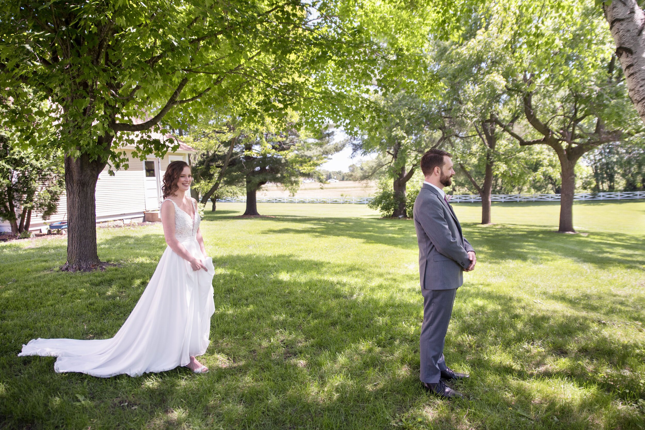 EricksonFarmsteadWeddingFirstLook.jpeg