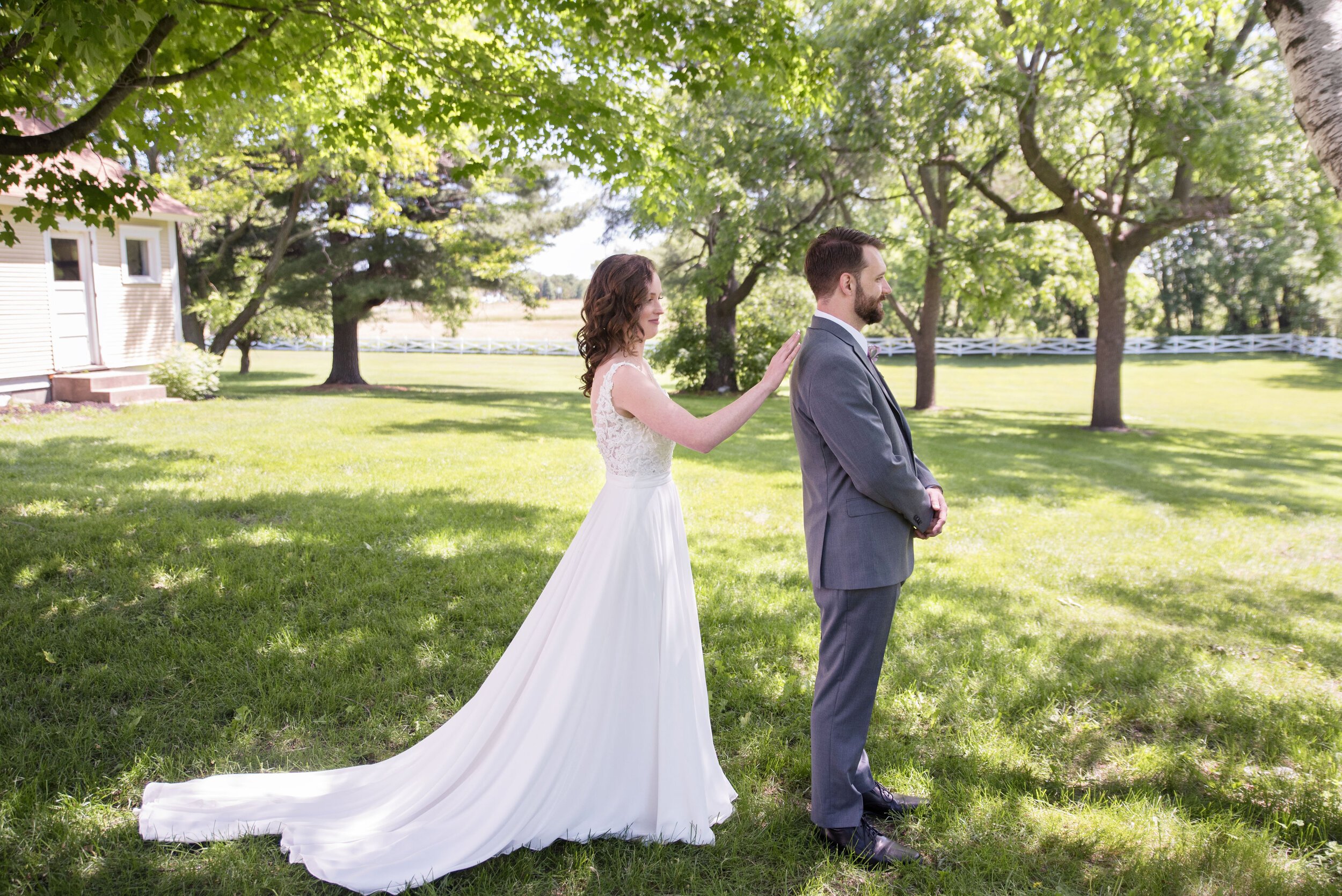 EricksonFarmsteadWeddingFirstLook3.jpeg