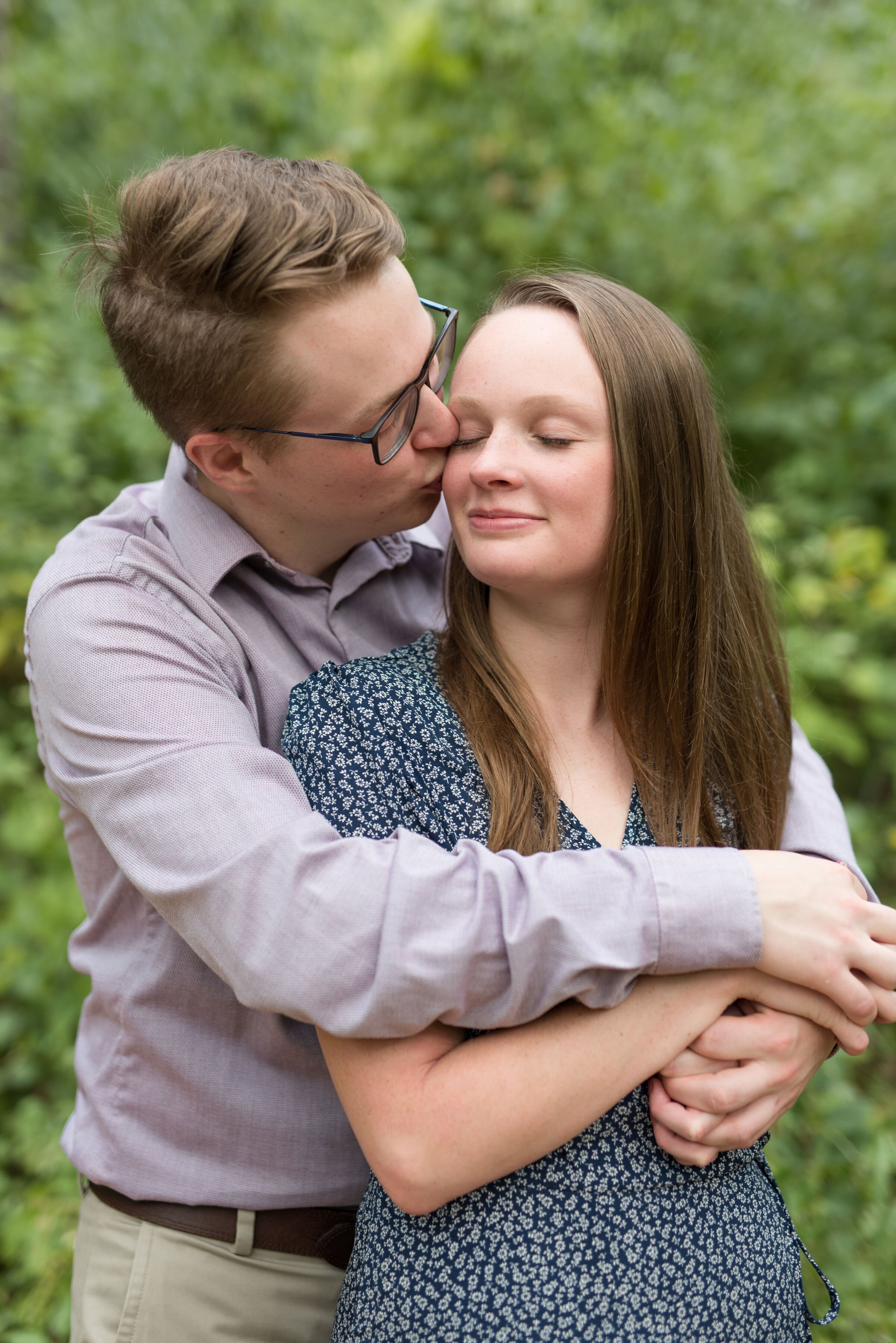 BloomingtonMinnesotaEngagementPhotographer.jpeg