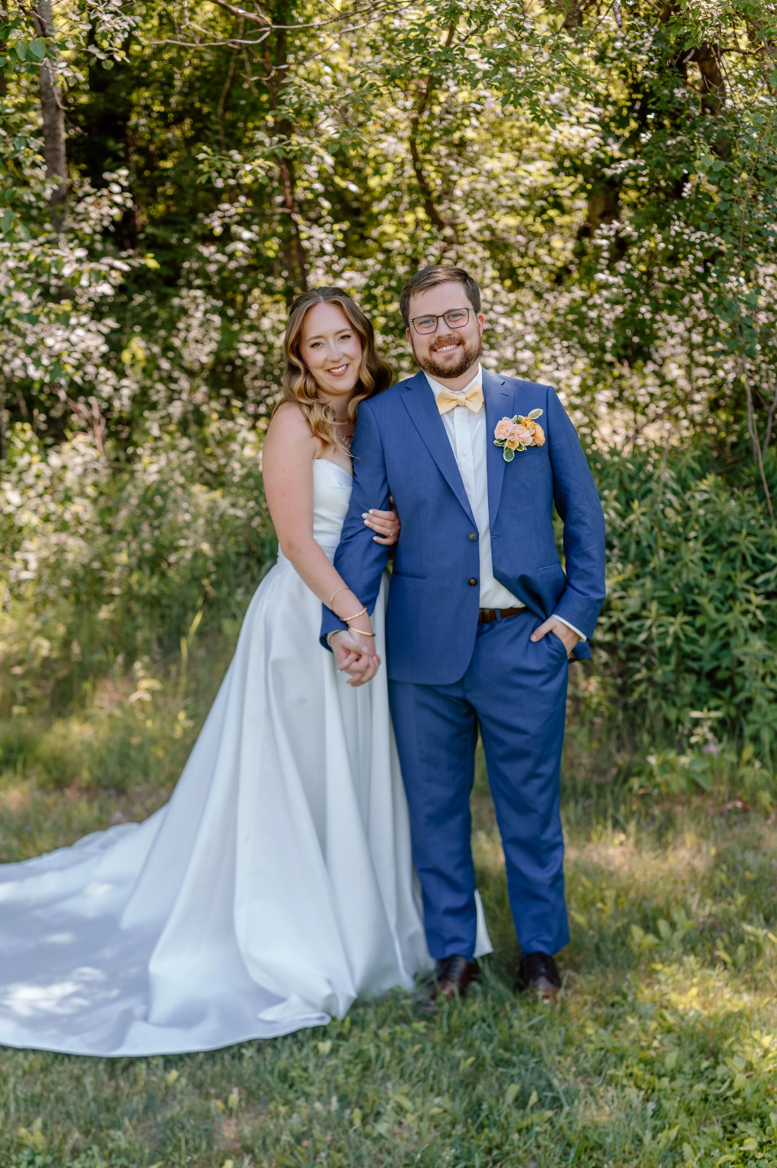 Bride and groom portraits on a summer Belle Ame wedding day in River Falls, WI; MN and WI wedding photography