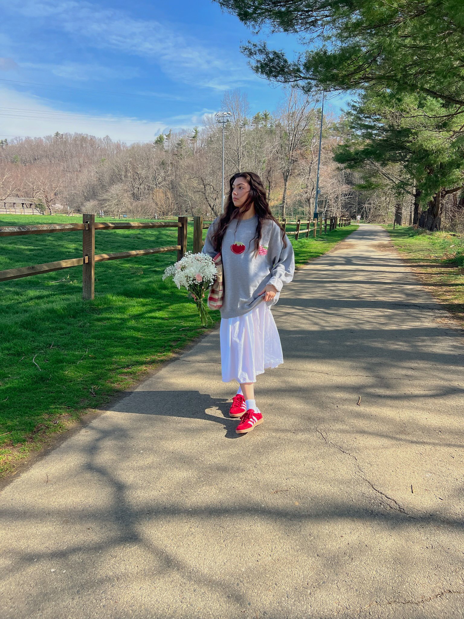 patchwork crewneck tomato tomahto
