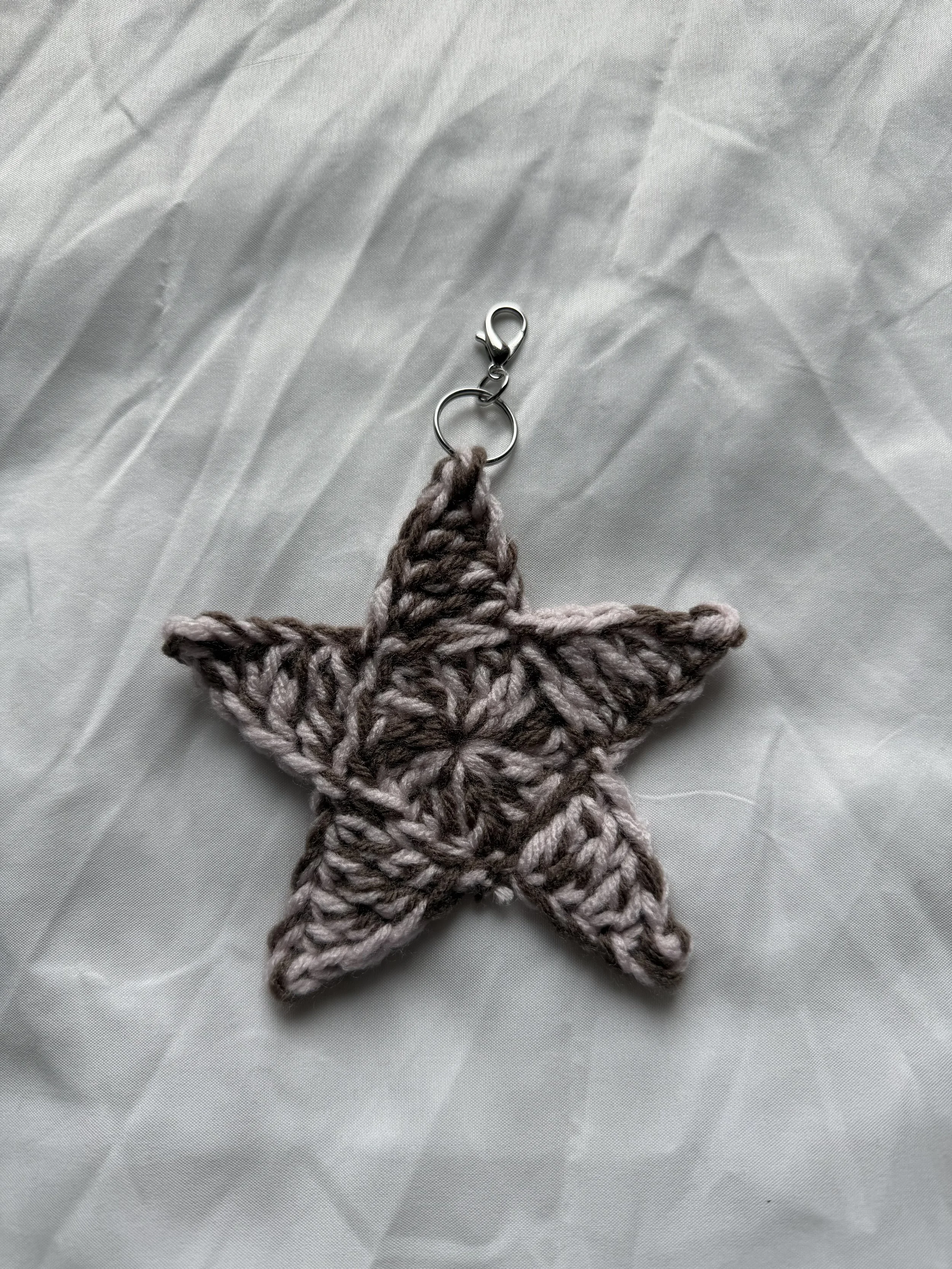 crochet star key chain