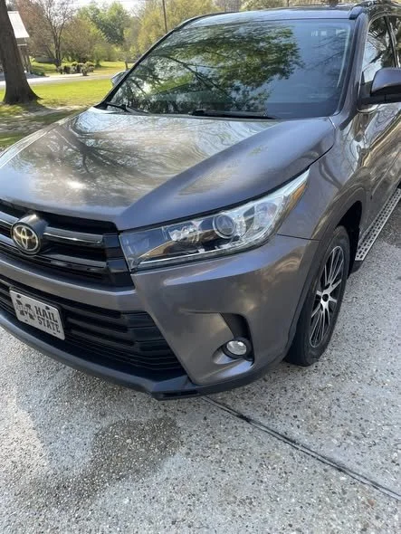 highlander exterior.jpg