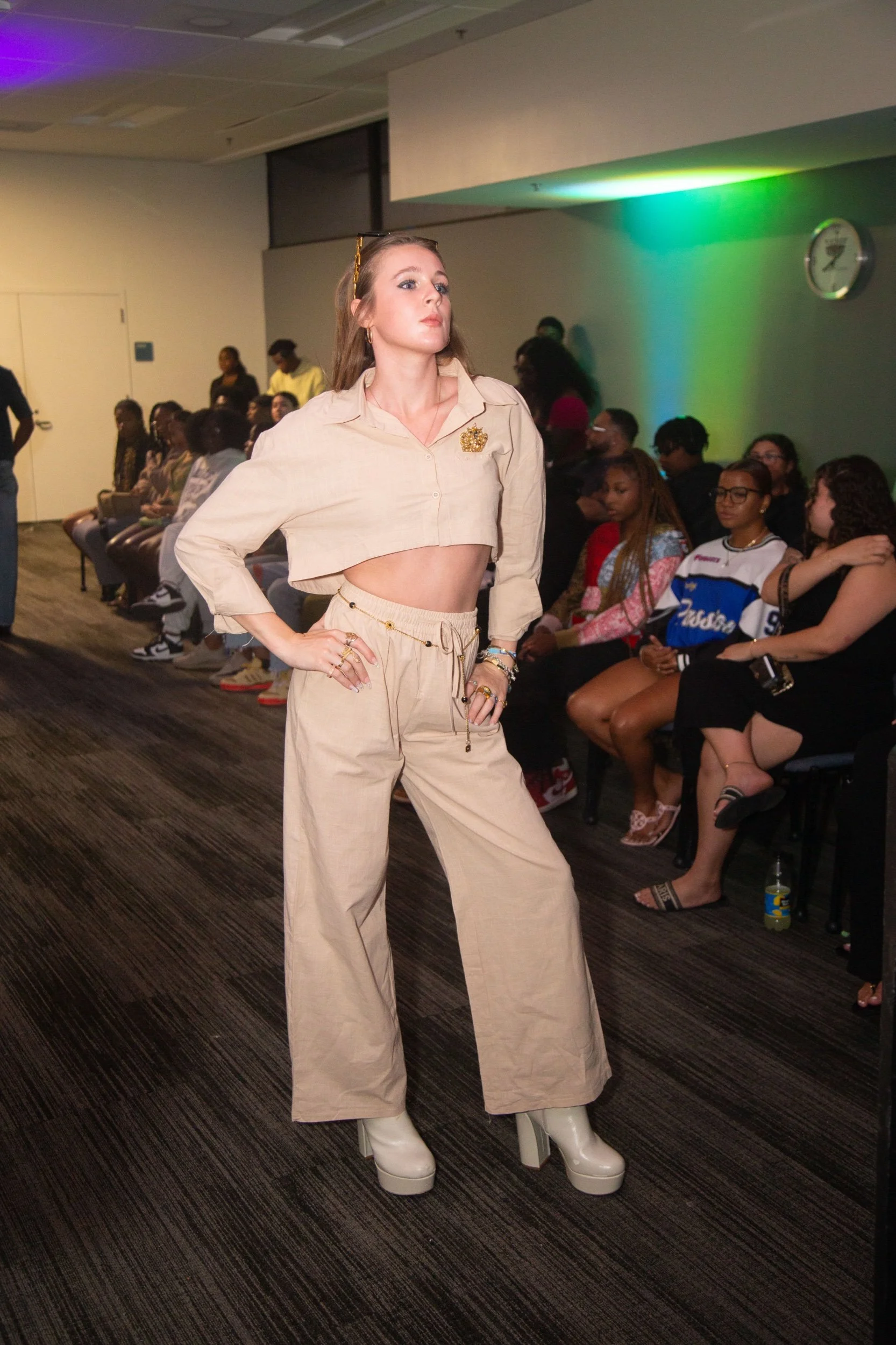 SOLA GALLERY HIGH FASHION