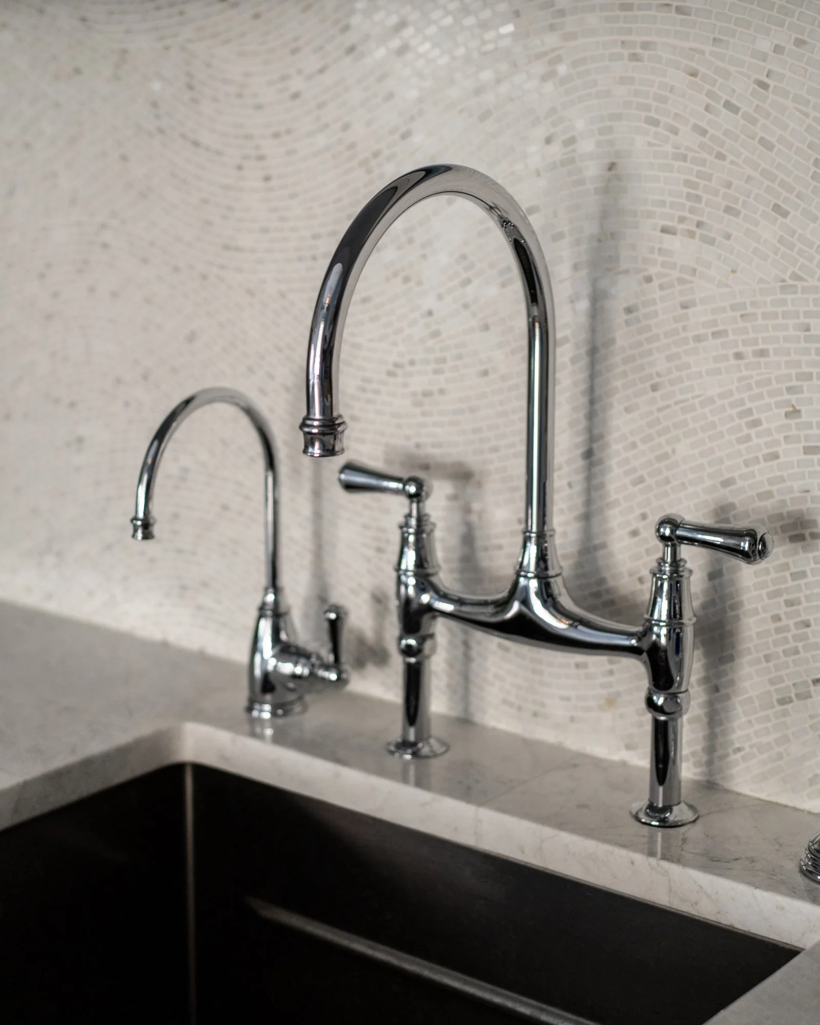 DebraDennis_12-8-25_(c) Meghan Balcom Photography_WEB-24.jpg