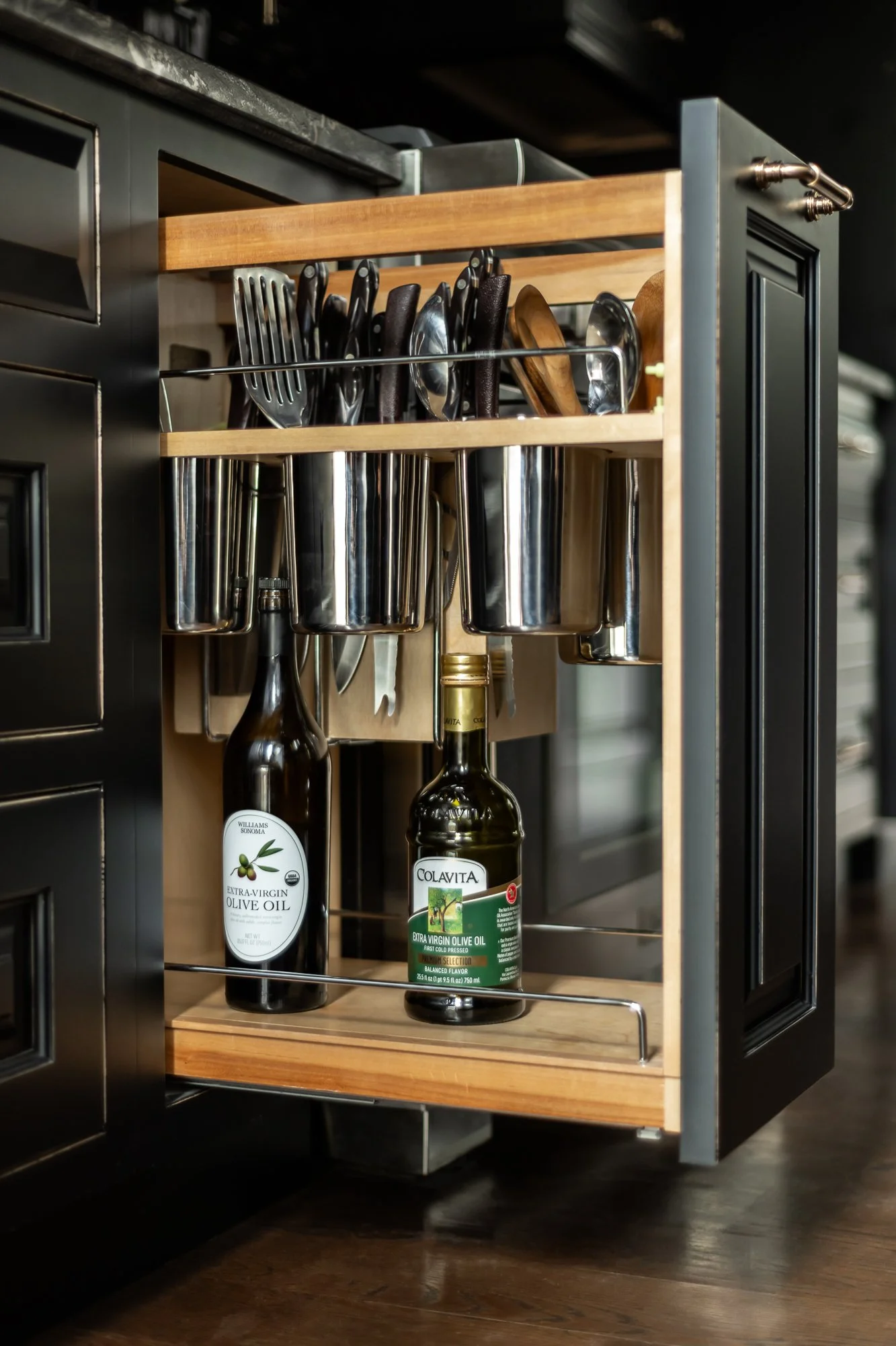 DebraDennis_8-6-25_(c) Meghan Balcom Photography_WEB-20.jpg