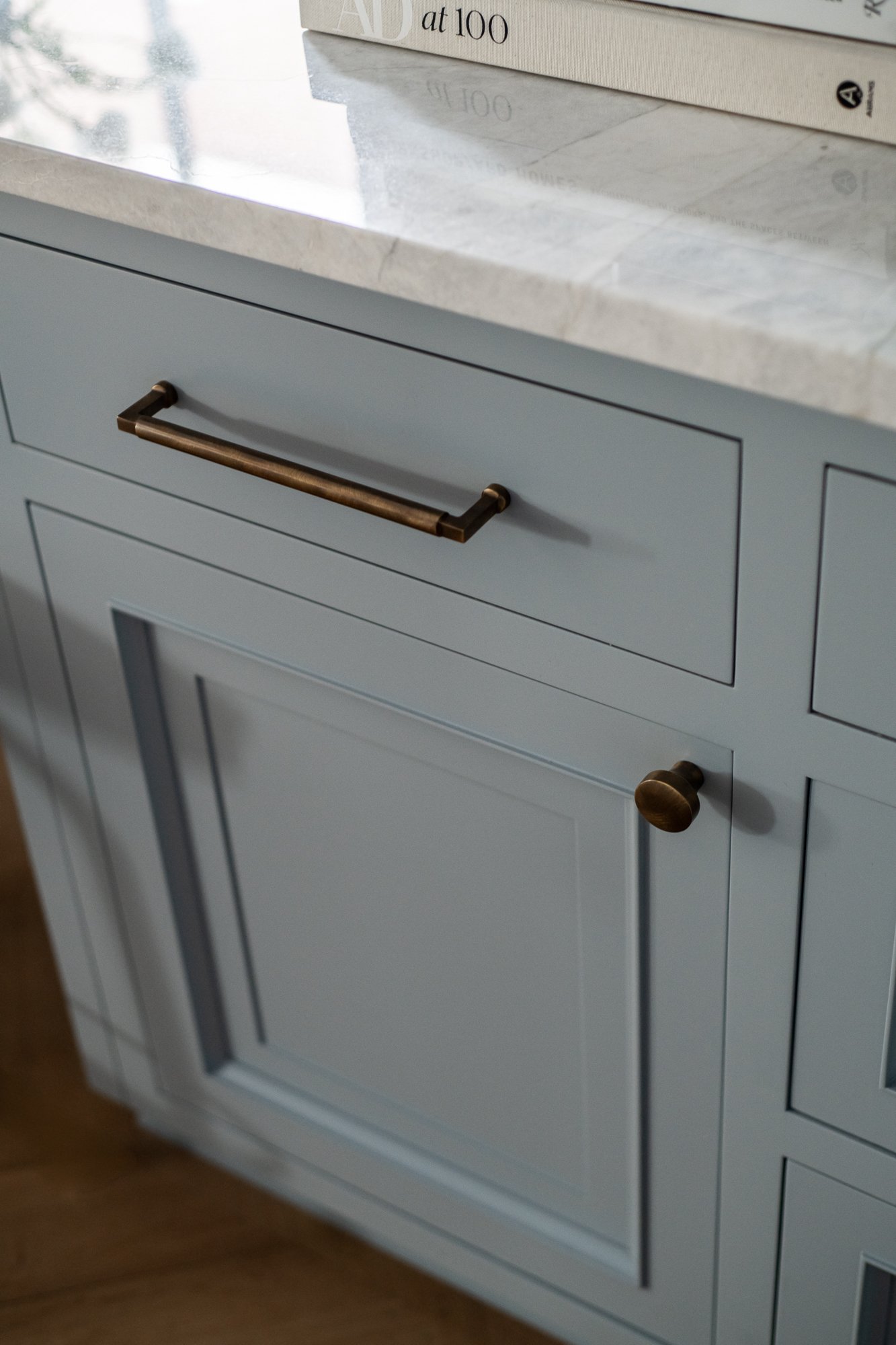 DebraDennis_12-8-25_(c) Meghan Balcom Photography_WEB-22.jpg