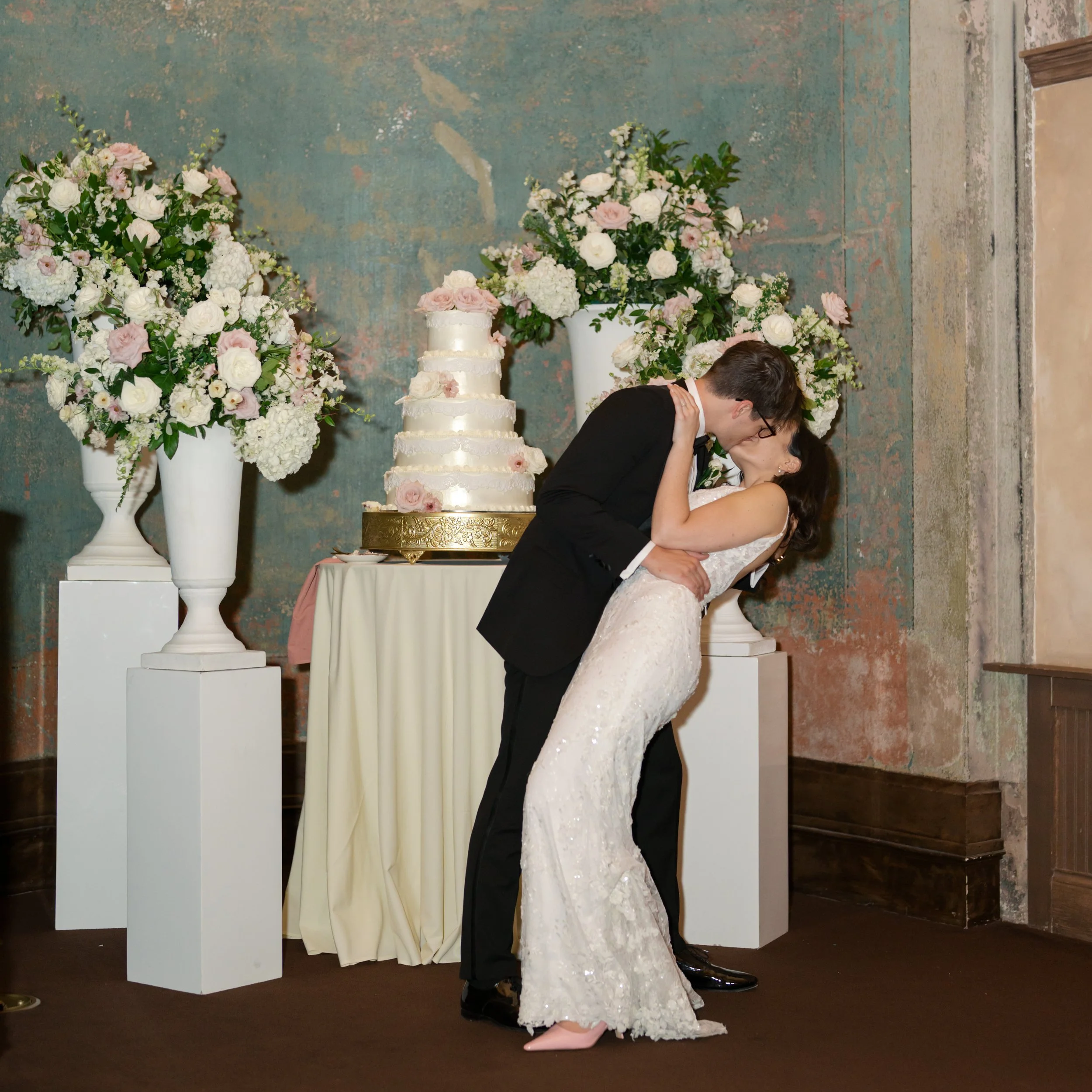 A&Lweddingday-1125 2.png