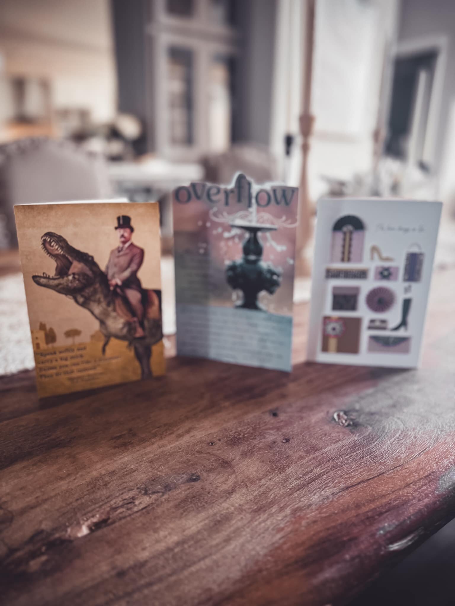 Cards.  Do you like them? 

I LOVE THEM! 

I love the handwritten note inside. I love when they are so carefully chosen with me in mind. 

These are 3 of the cards I received this year.  Each with personal messages. Makes my heart happy. 

From glitt